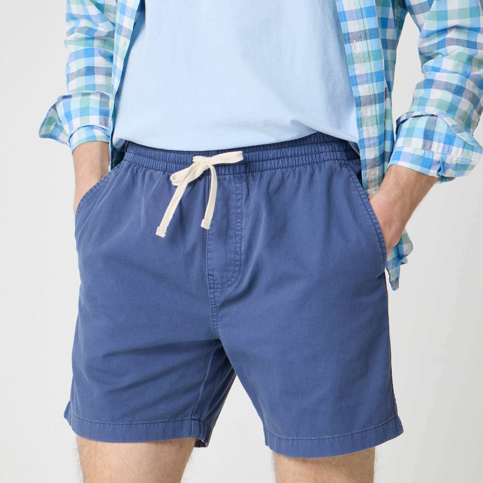 Garment-dyed dock short
