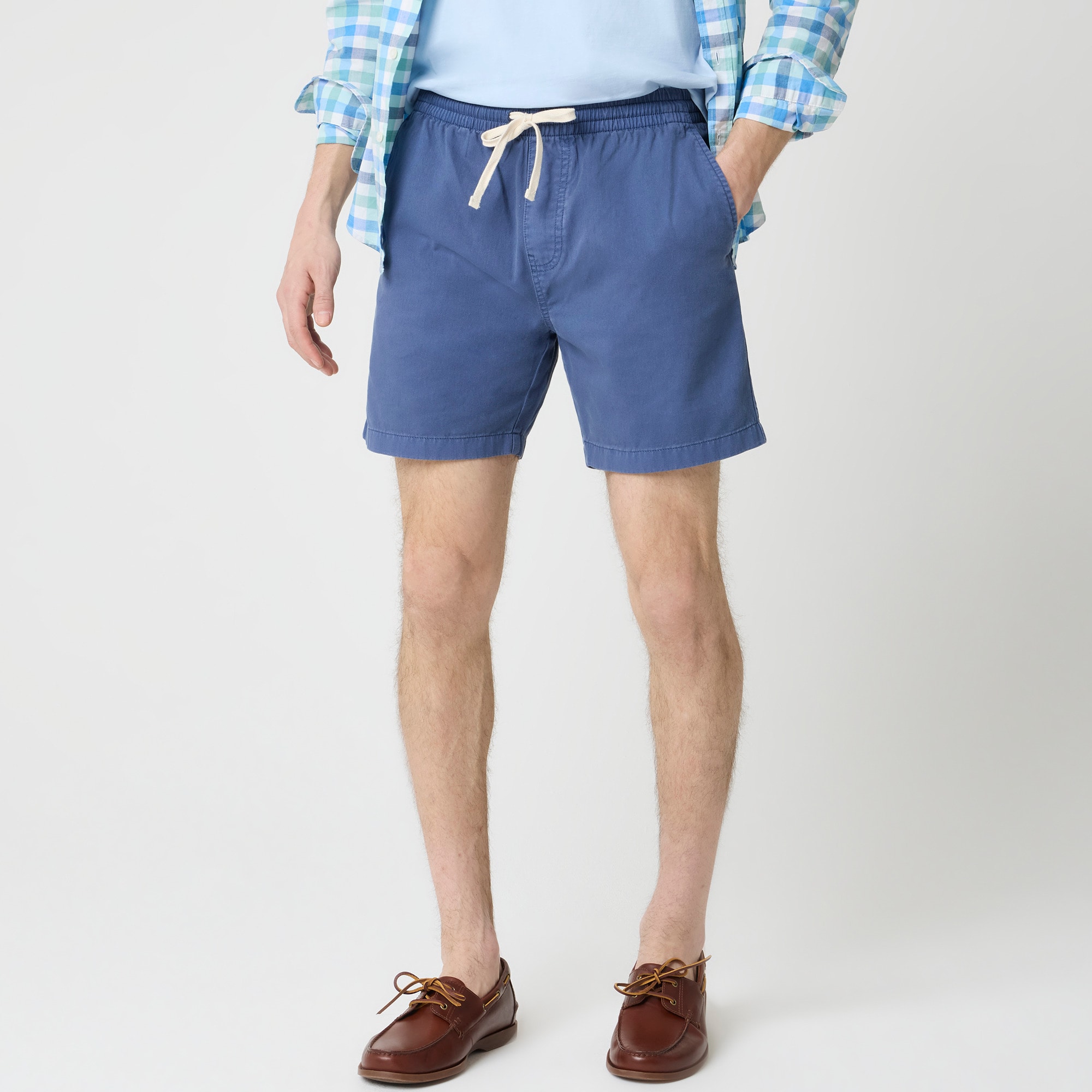 Garment-dyed dock short