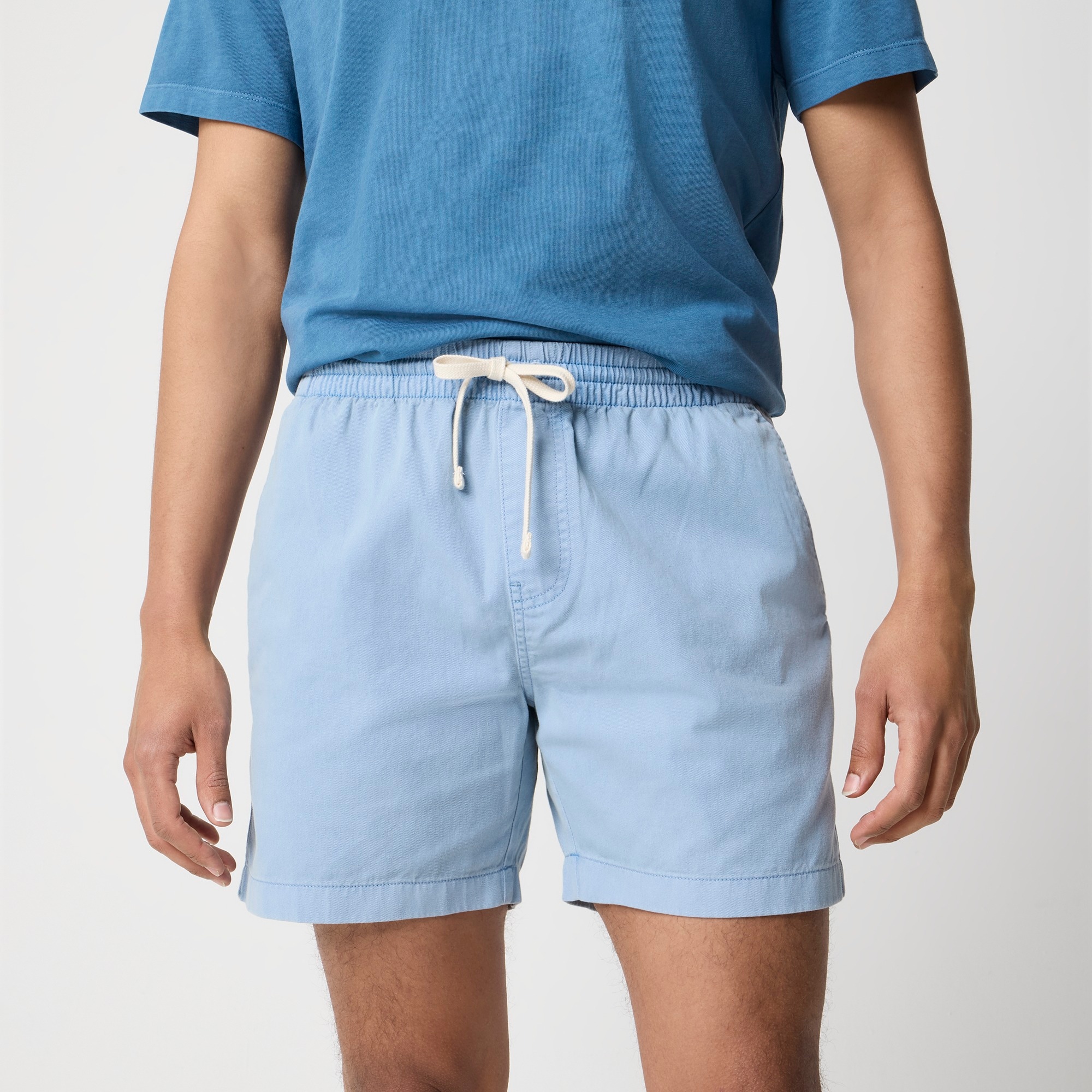 Garment-dyed dock short