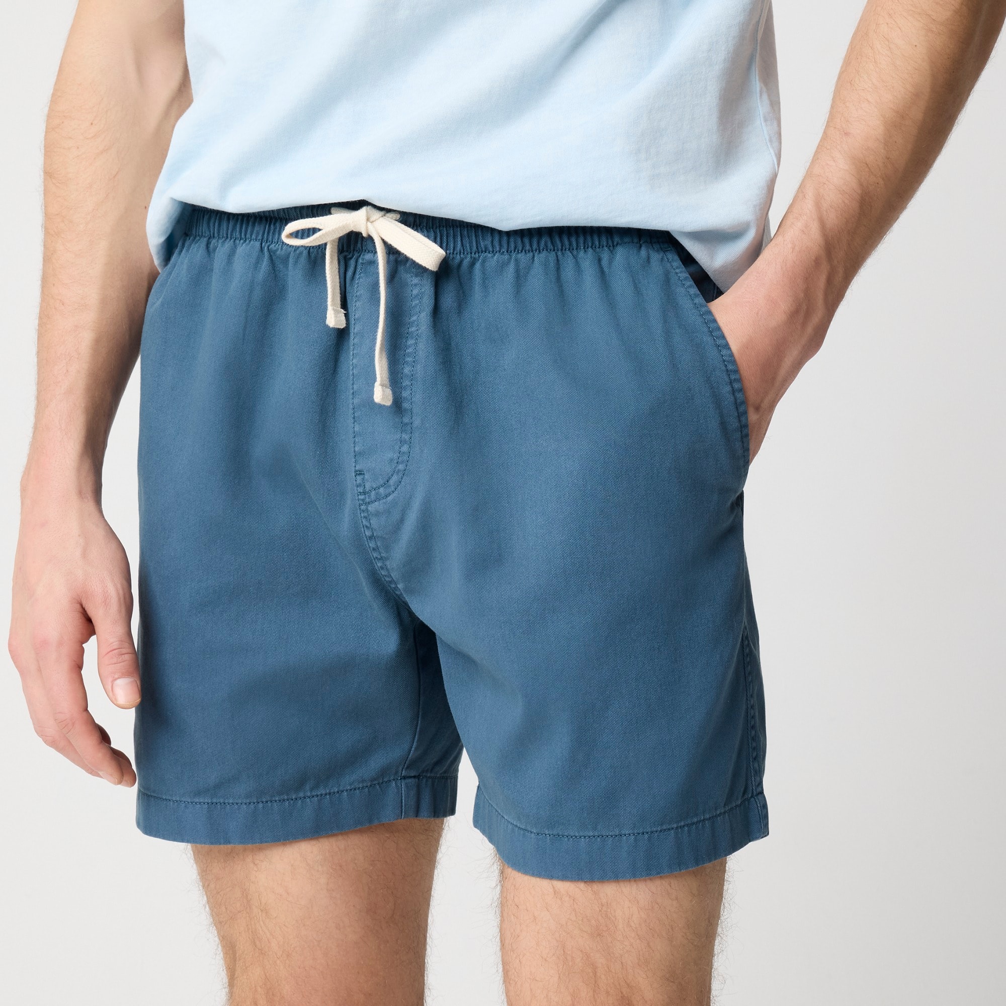 Garment-dyed dock short
