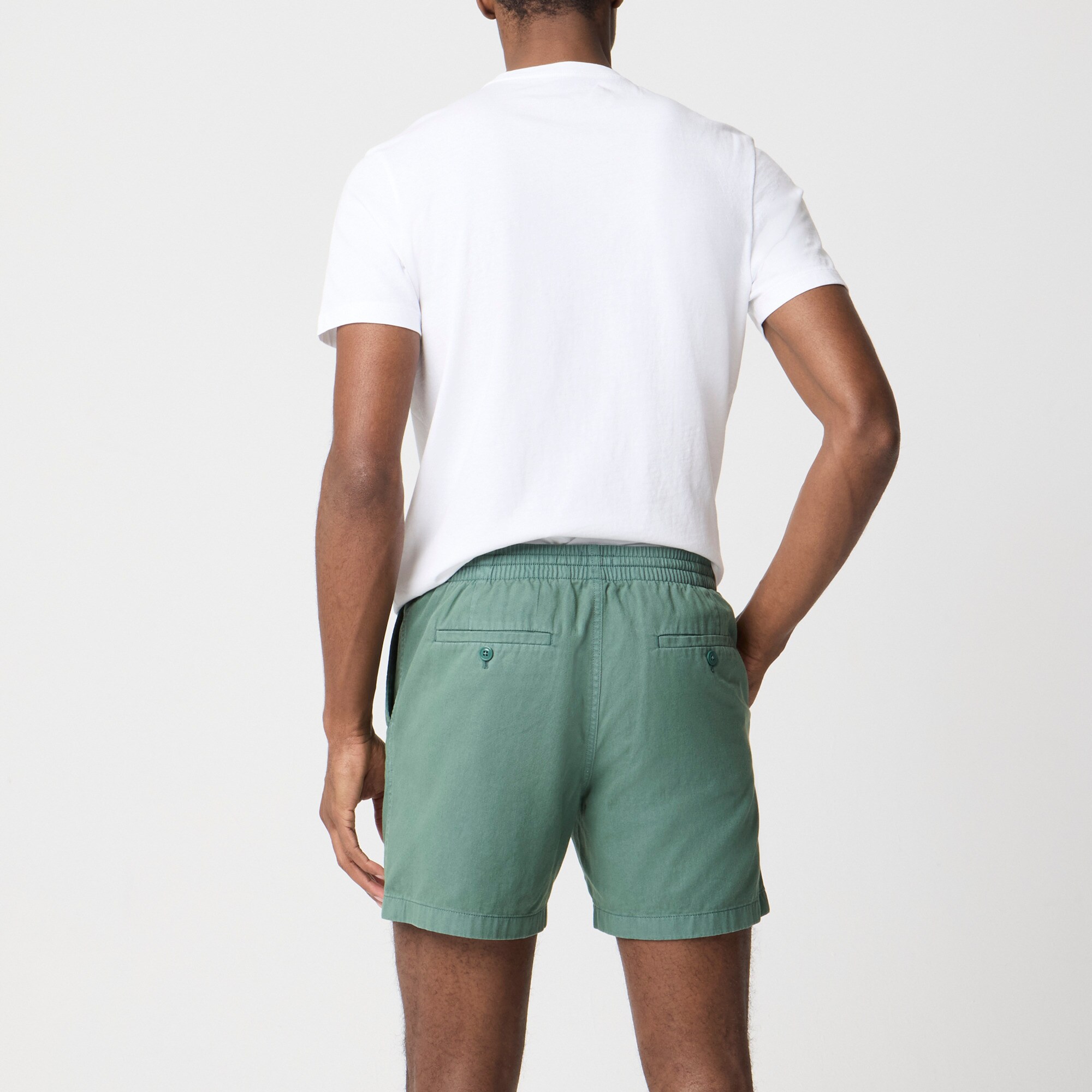 Garment-dyed dock short