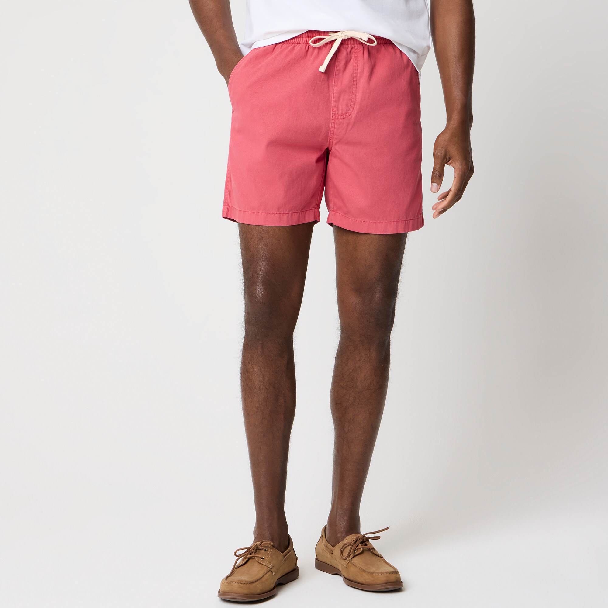 Garment-dyed dock short