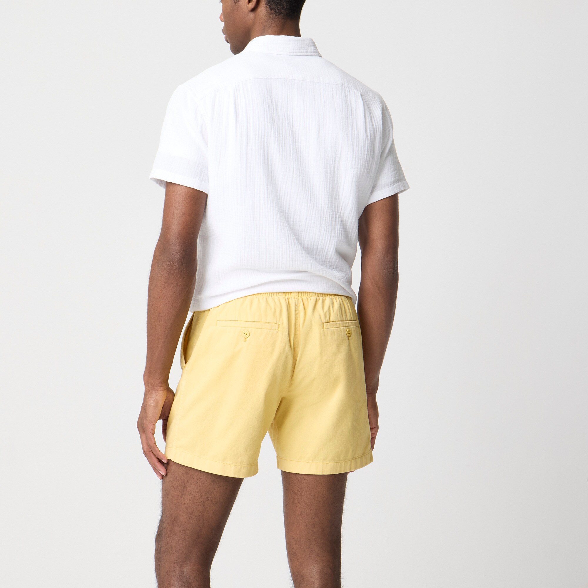 Garment-dyed dock short
