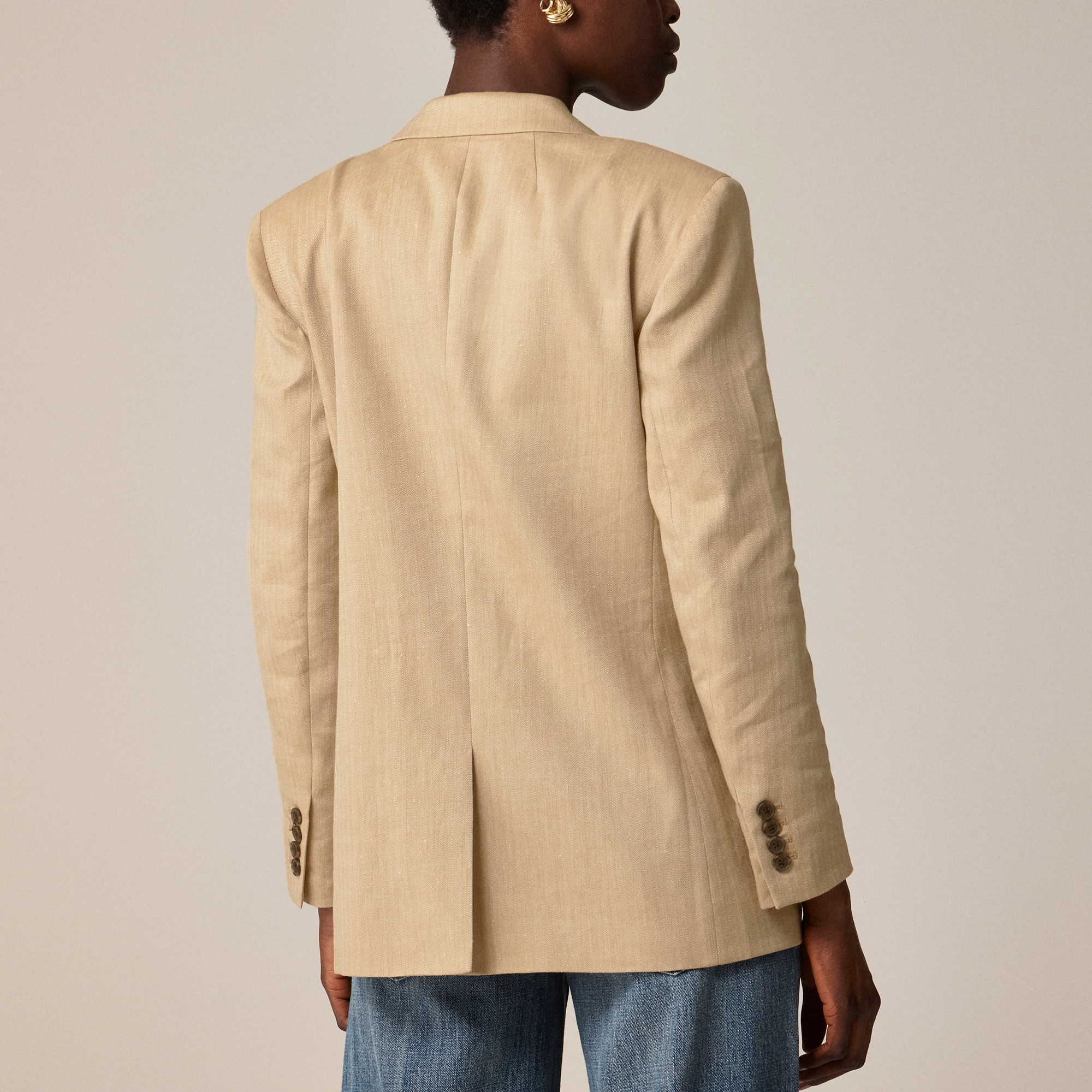 Classic two-button blazer in herringbone linen blend