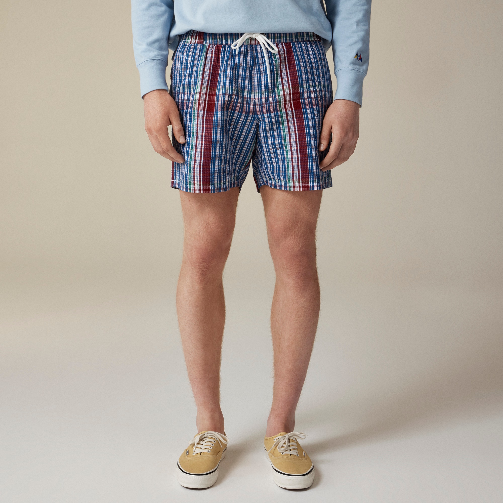 mens 6&quot; swim trunk in seersucker plaid