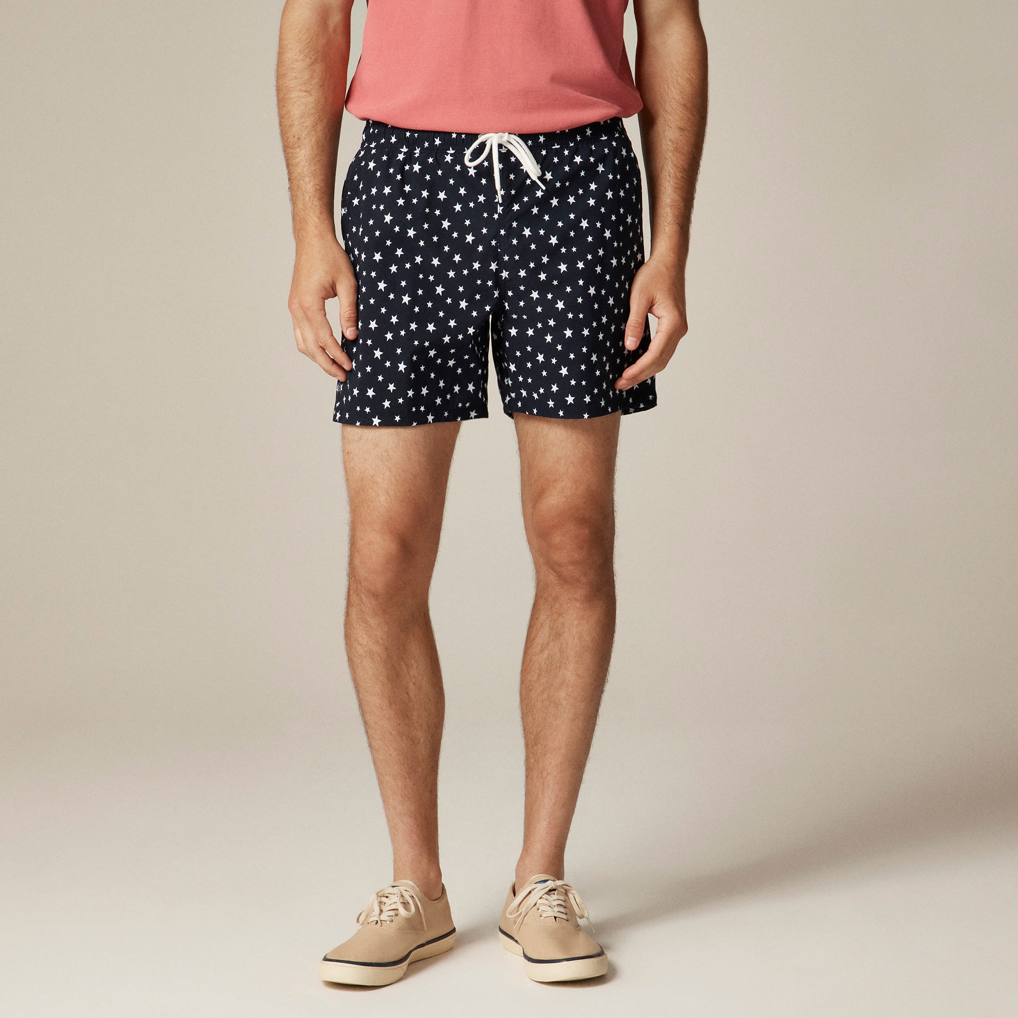 mens 6'' stretch swim trunk in print with ECONYL&reg; nylon