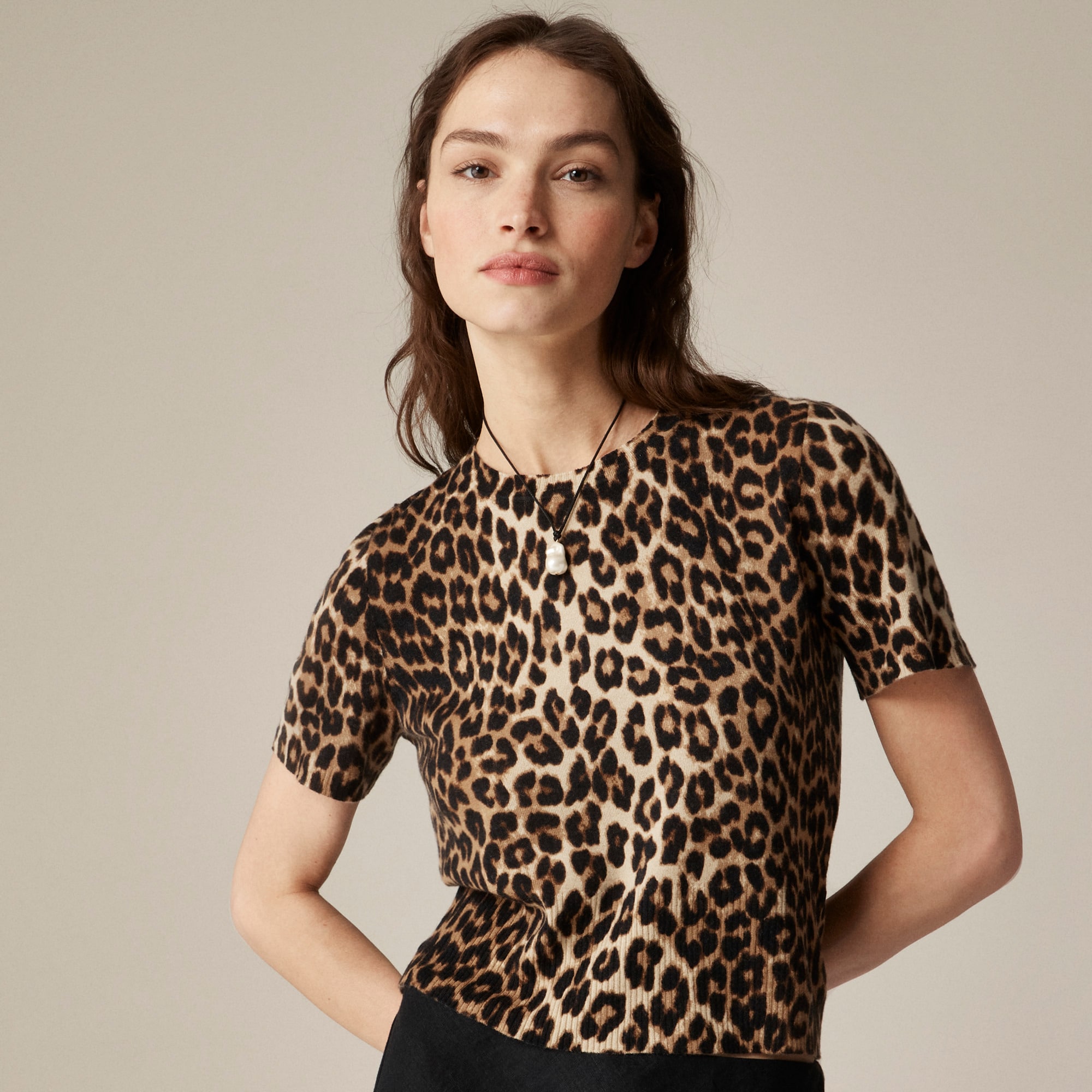 womens Featherweight cashmere shrunken T-shirt in leopard