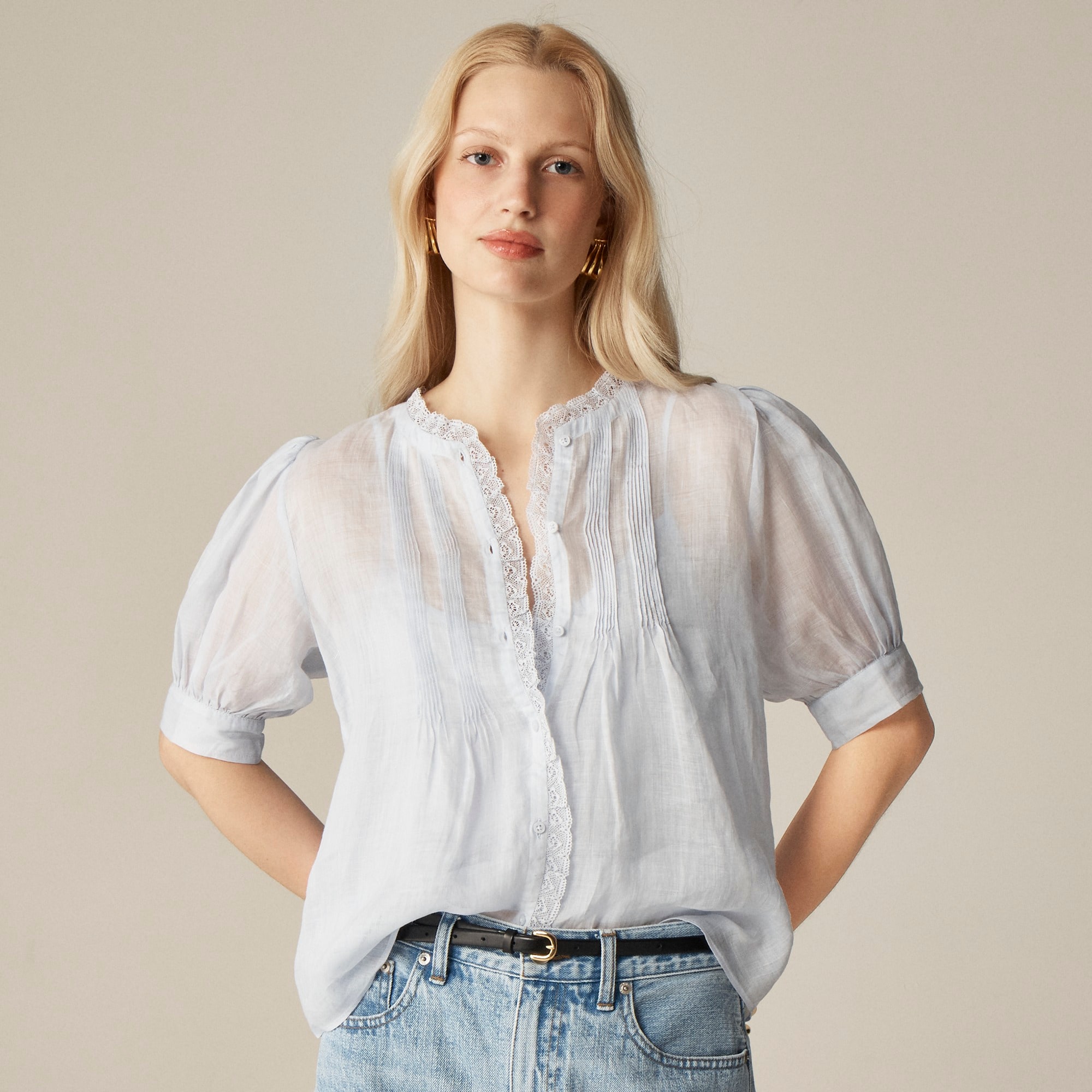 Lace-trim pintuck top in ramie