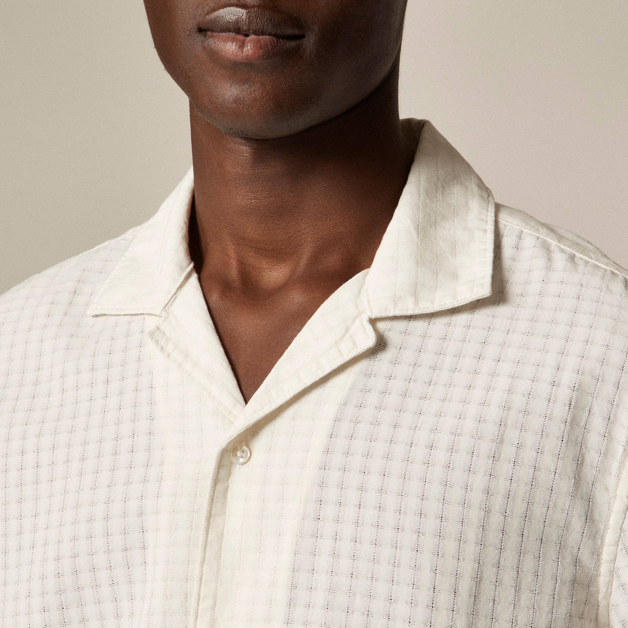 Short-sleeve cotton dobby camp-collar shirt