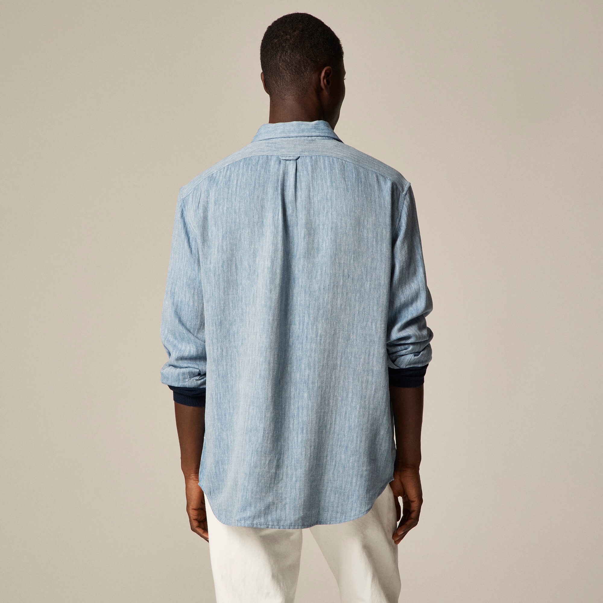 Two-pocket herringbone workshirt in TENCEL™ lyocell-linen blend