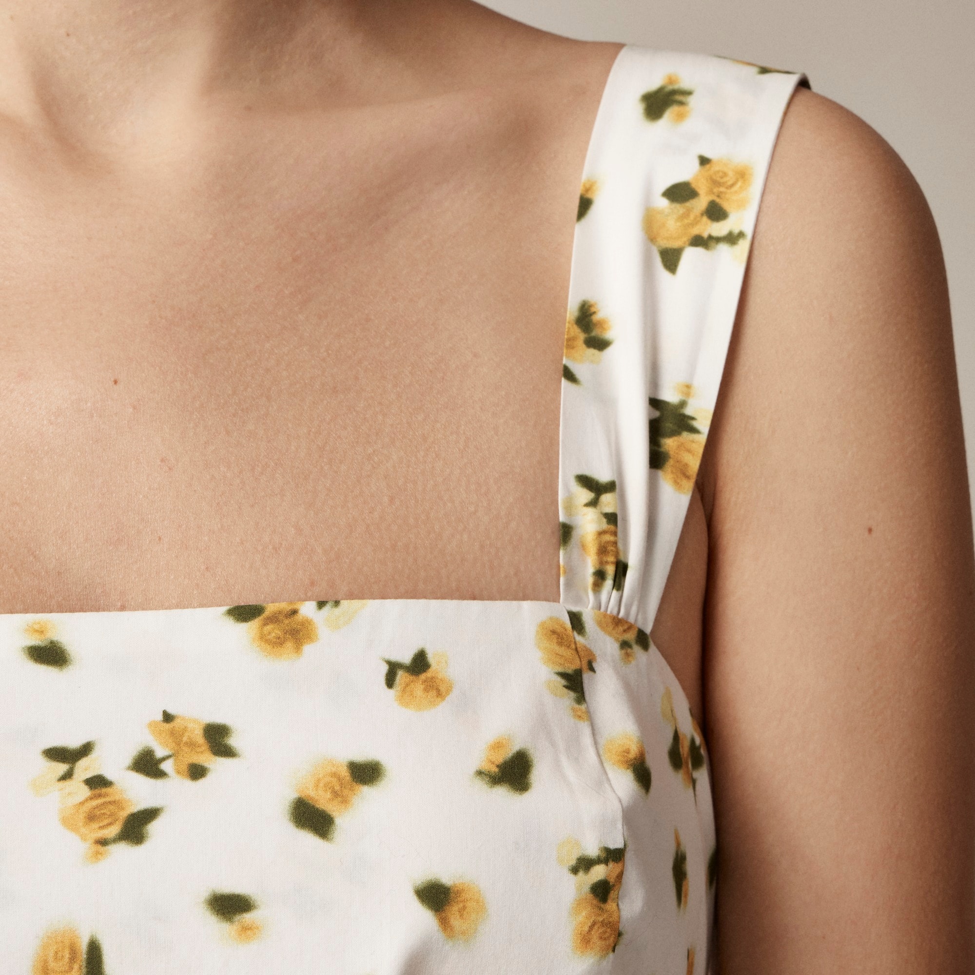 Squareneck midi dress in budding rose print