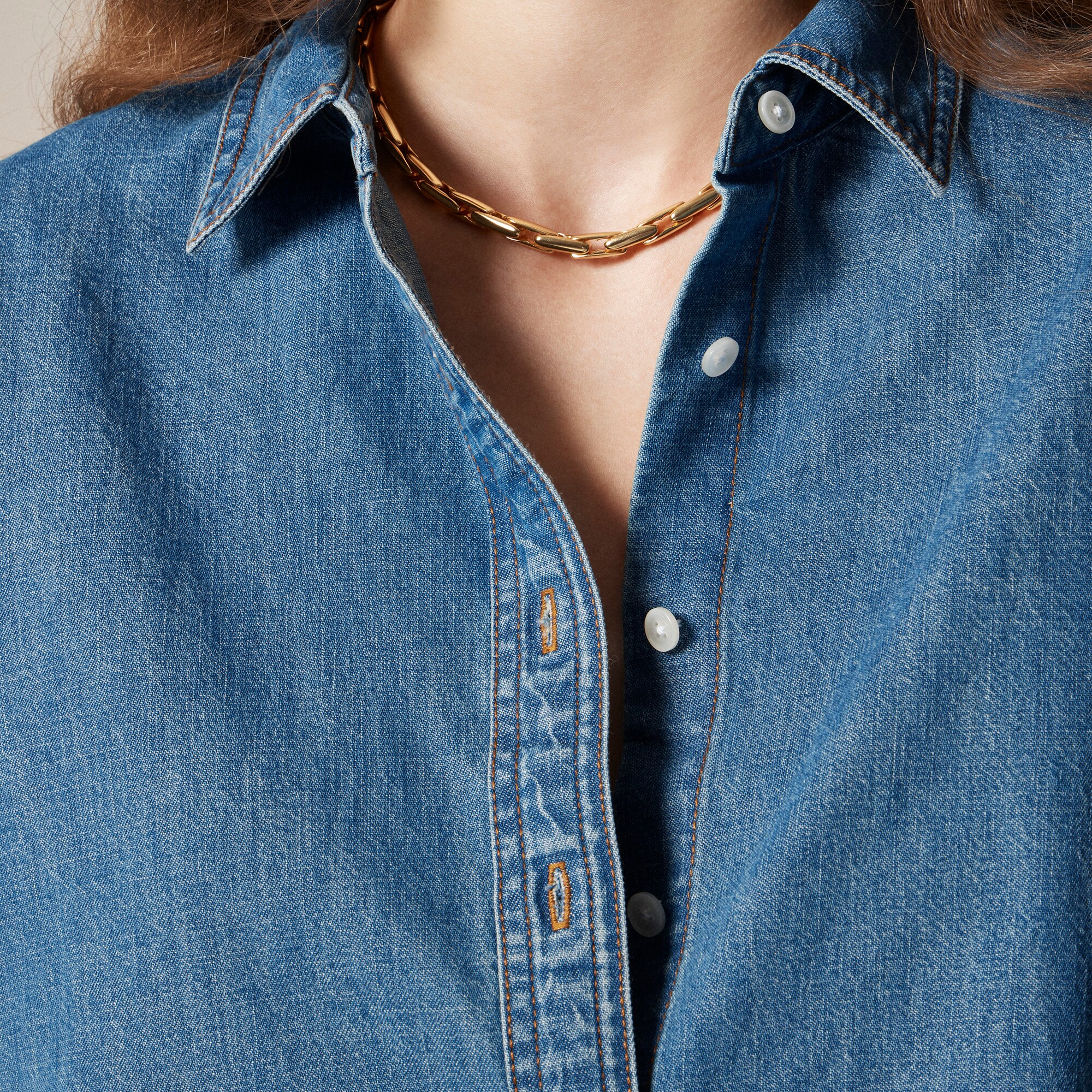Étienne cropped button-up shirt in chambray