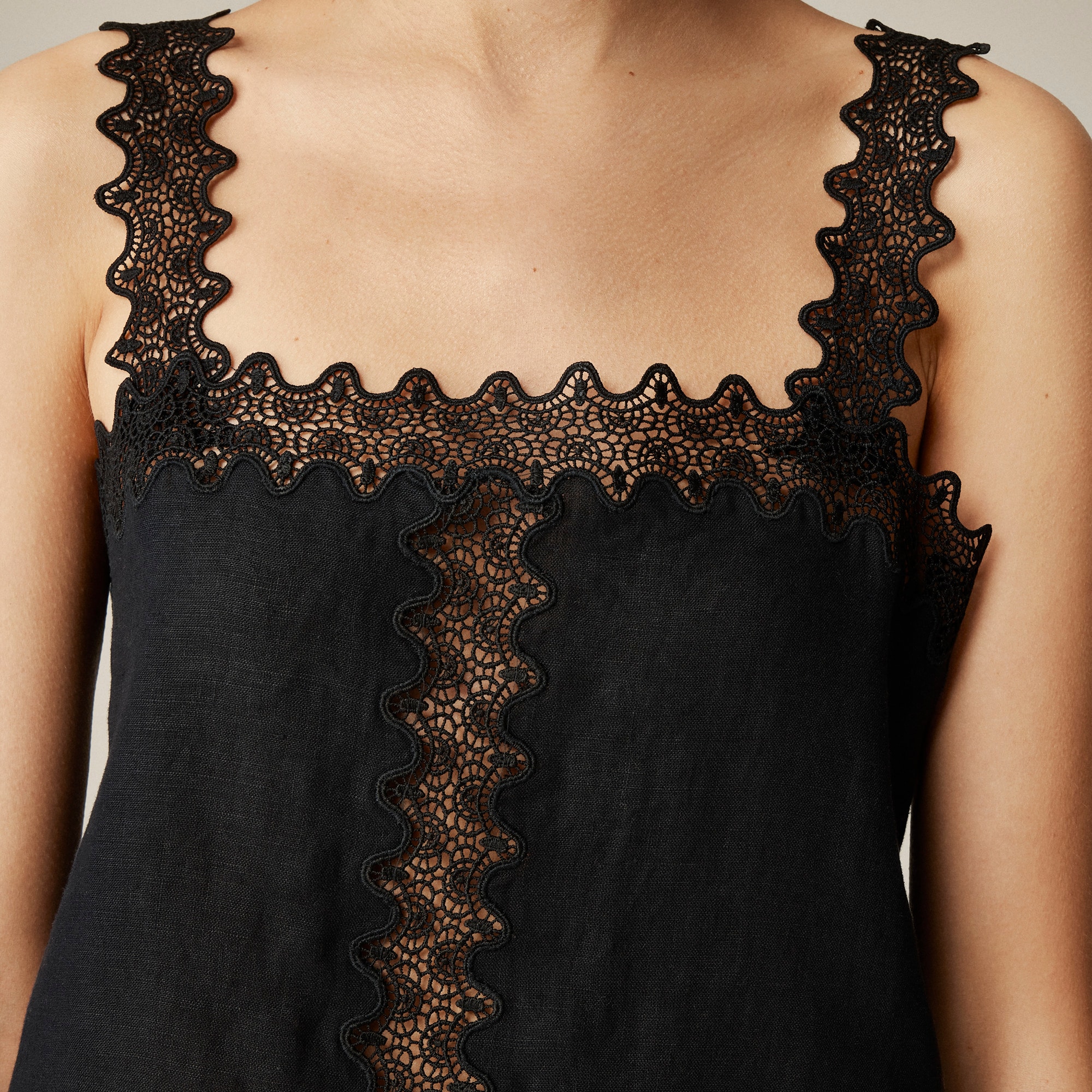 Lace-trim squareneck tank top in linen