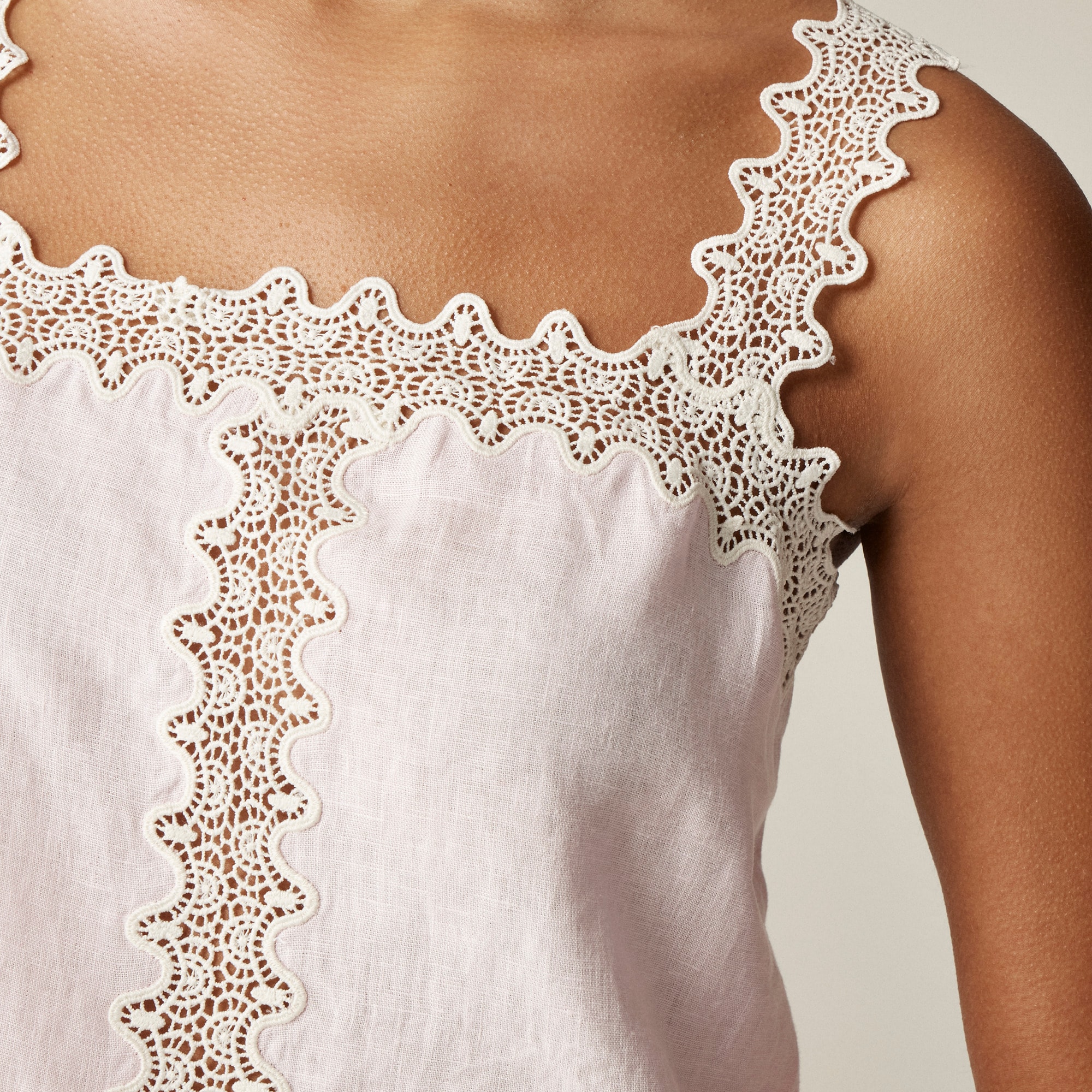 Lace-trim squareneck tank top in linen