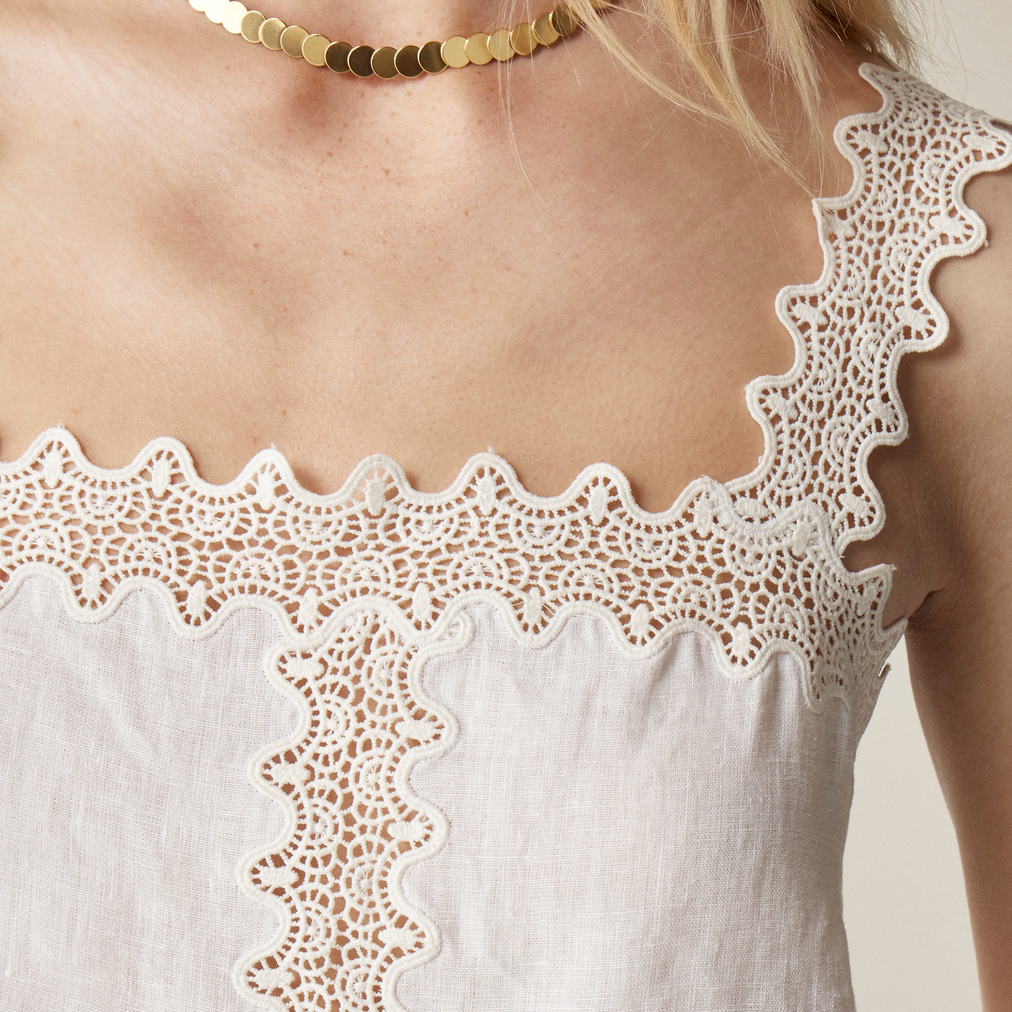 Lace-trim squareneck tank top in linen