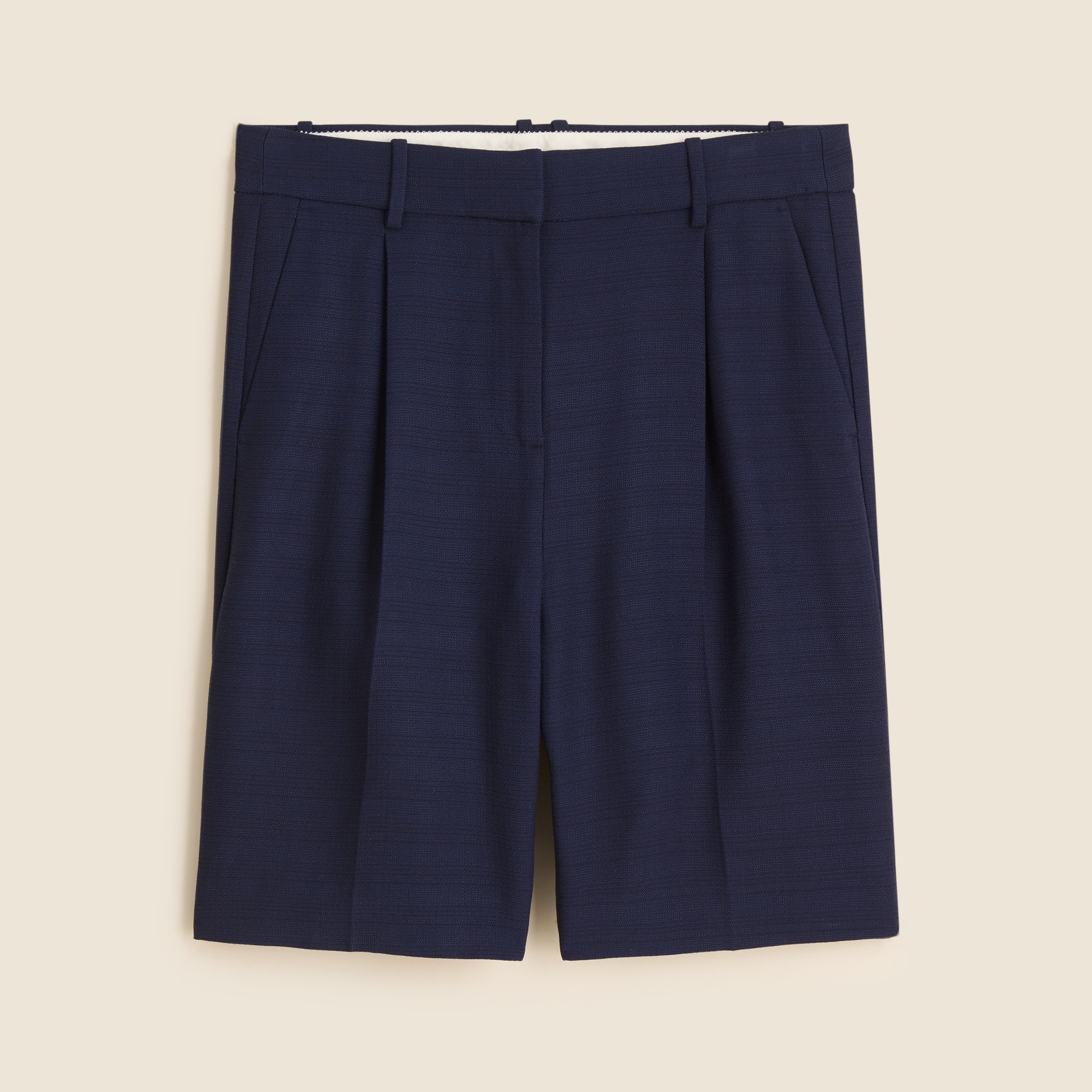  Pleated trouser short in luster canvas
