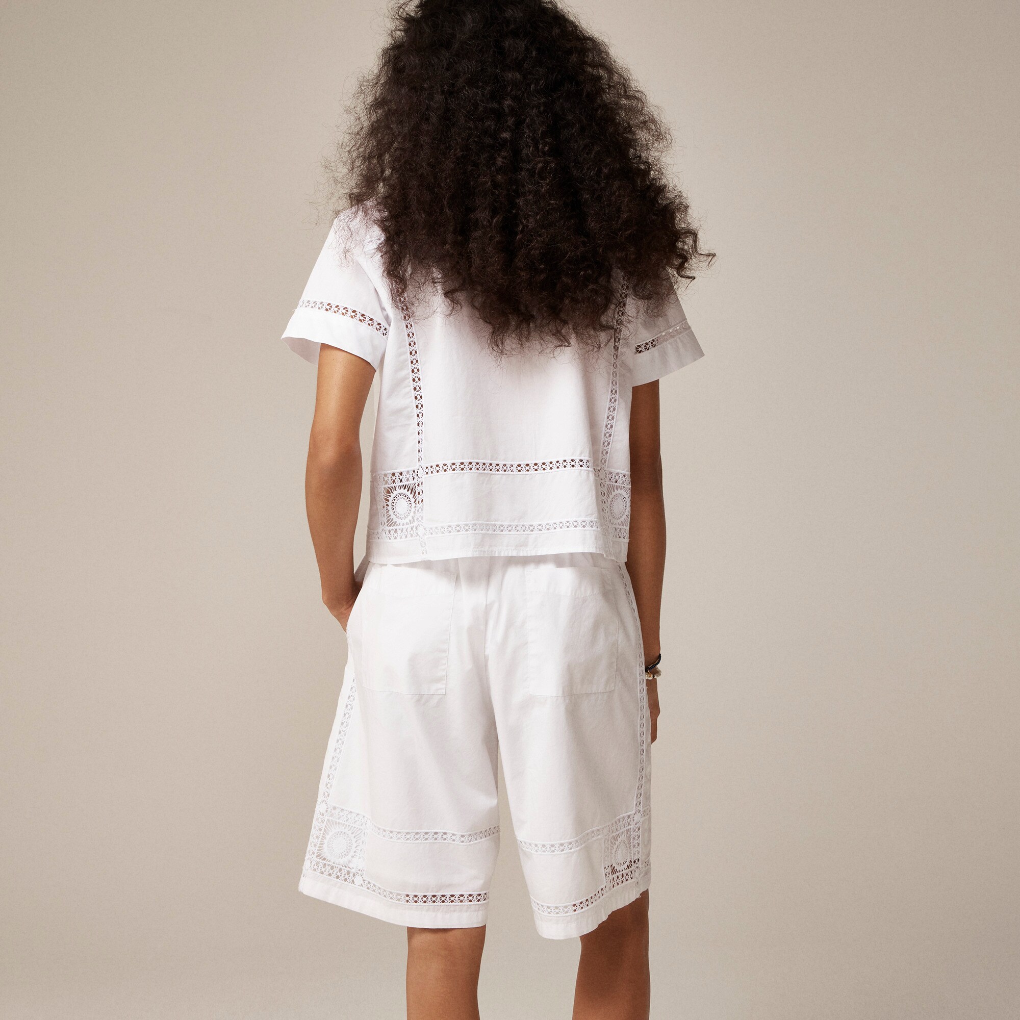 Soleil eyelet-trim short