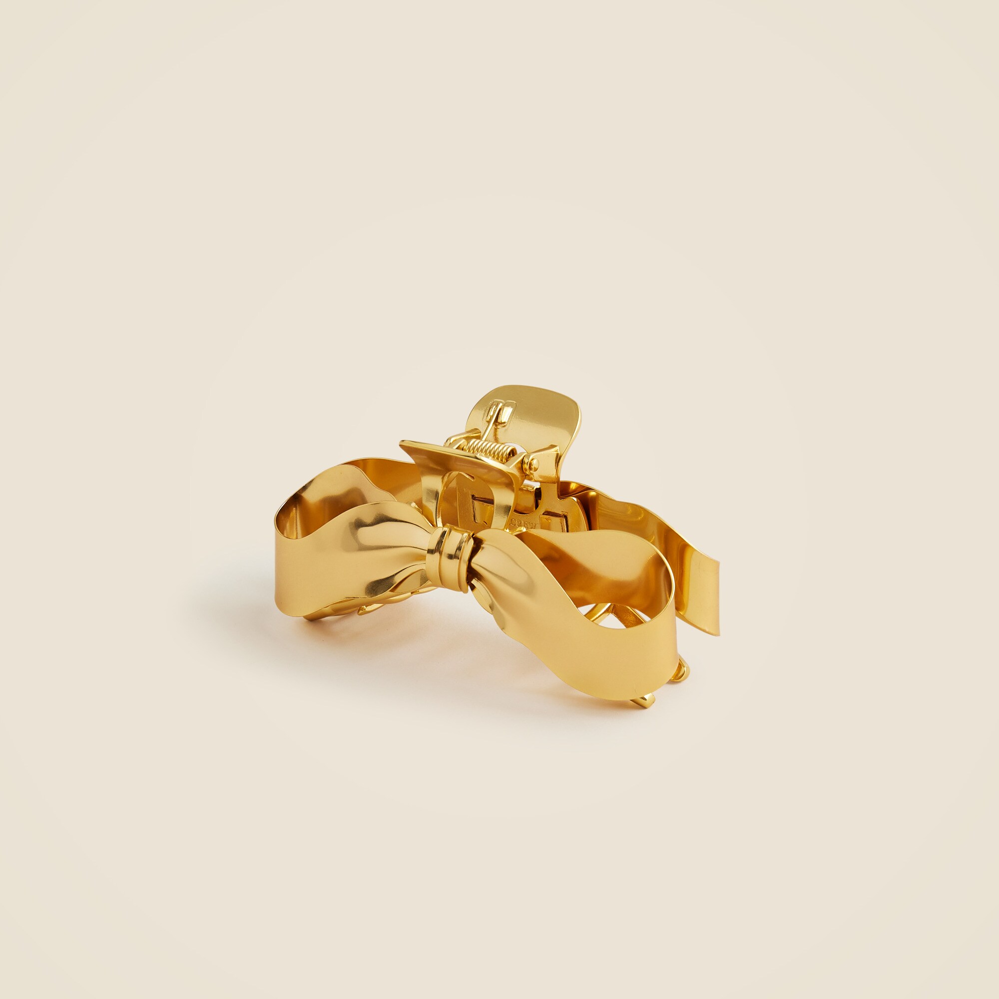 Metallic bow claw hair clip