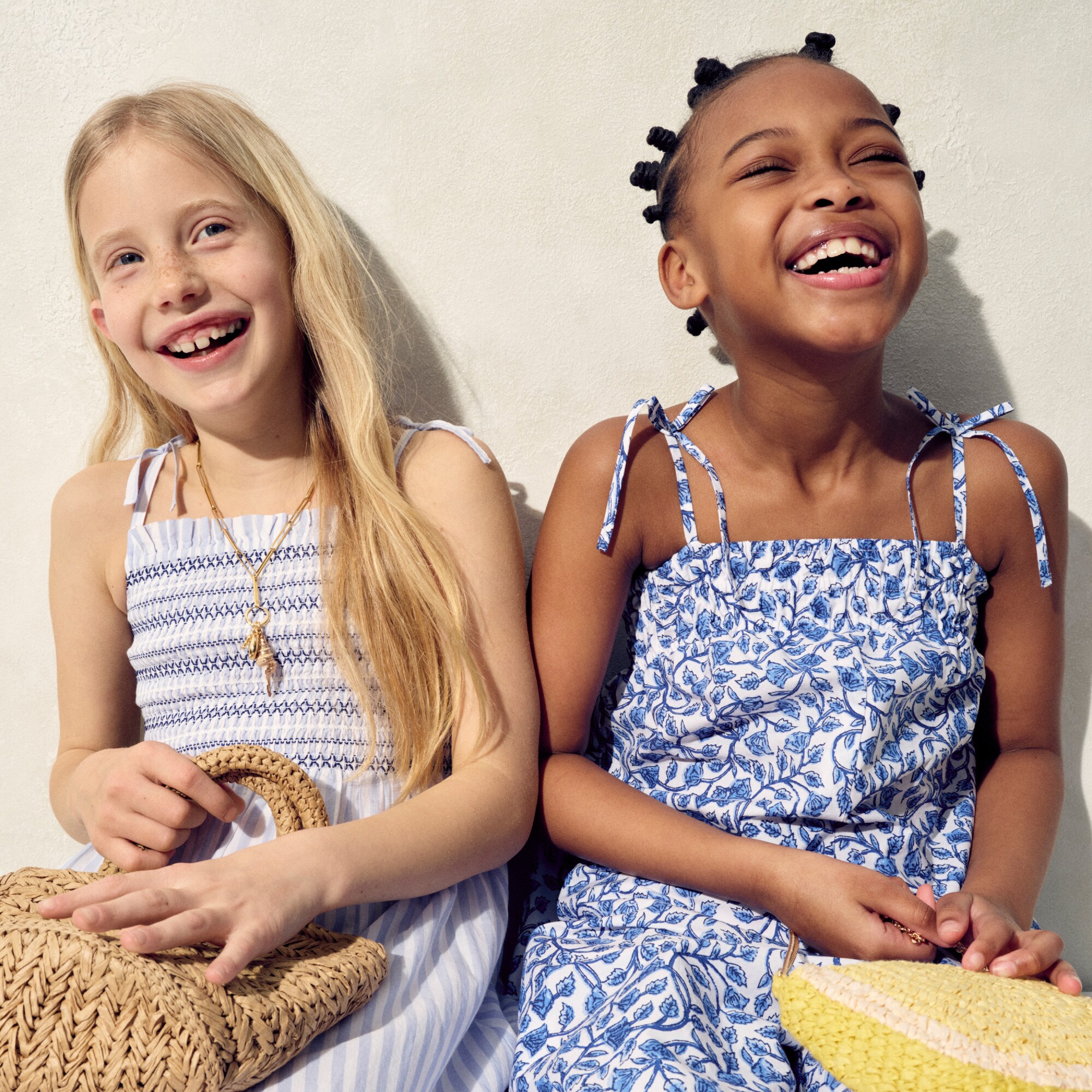 Girls' tie-shoulder jumpsuit in bandana block print