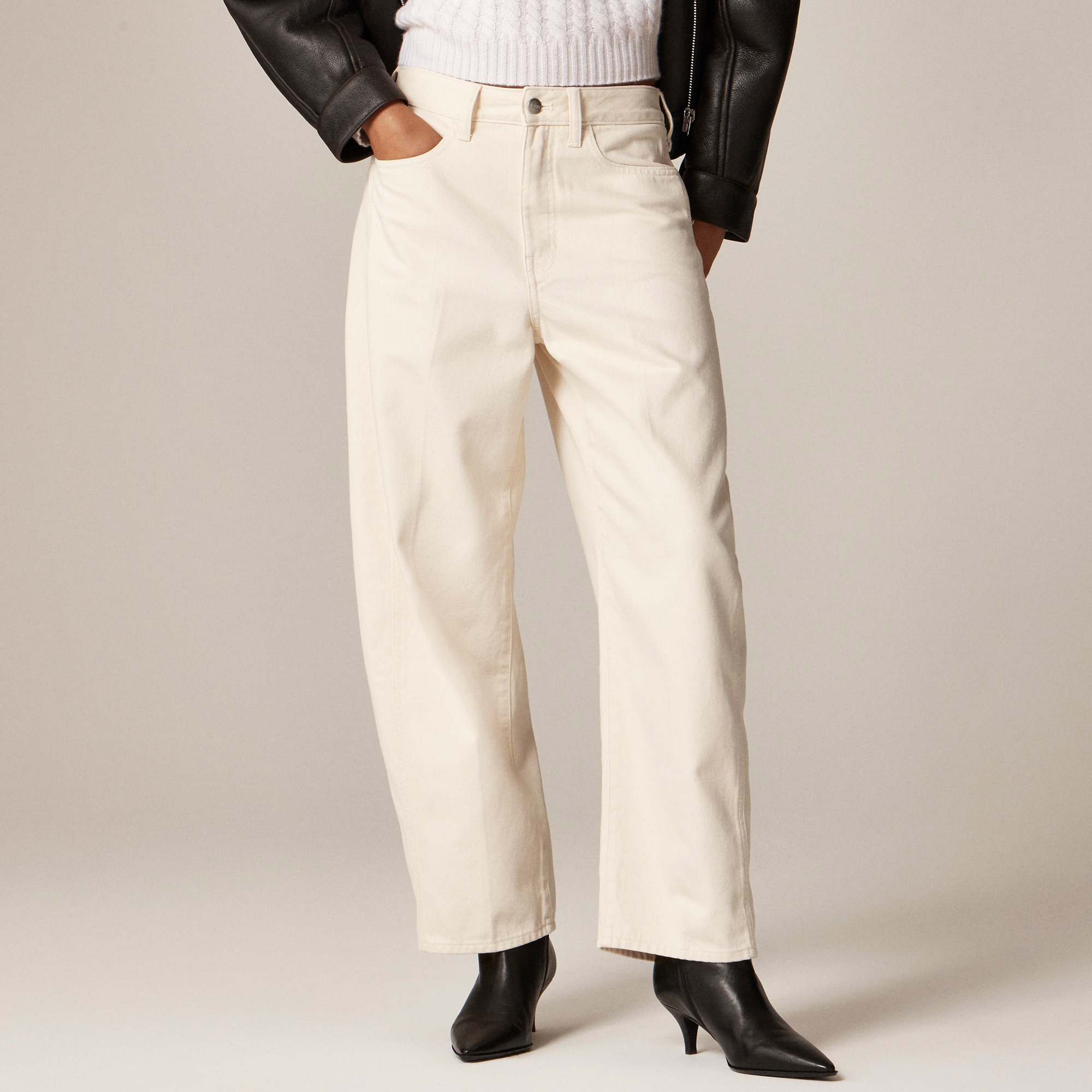 Barrel-leg jean - image 3