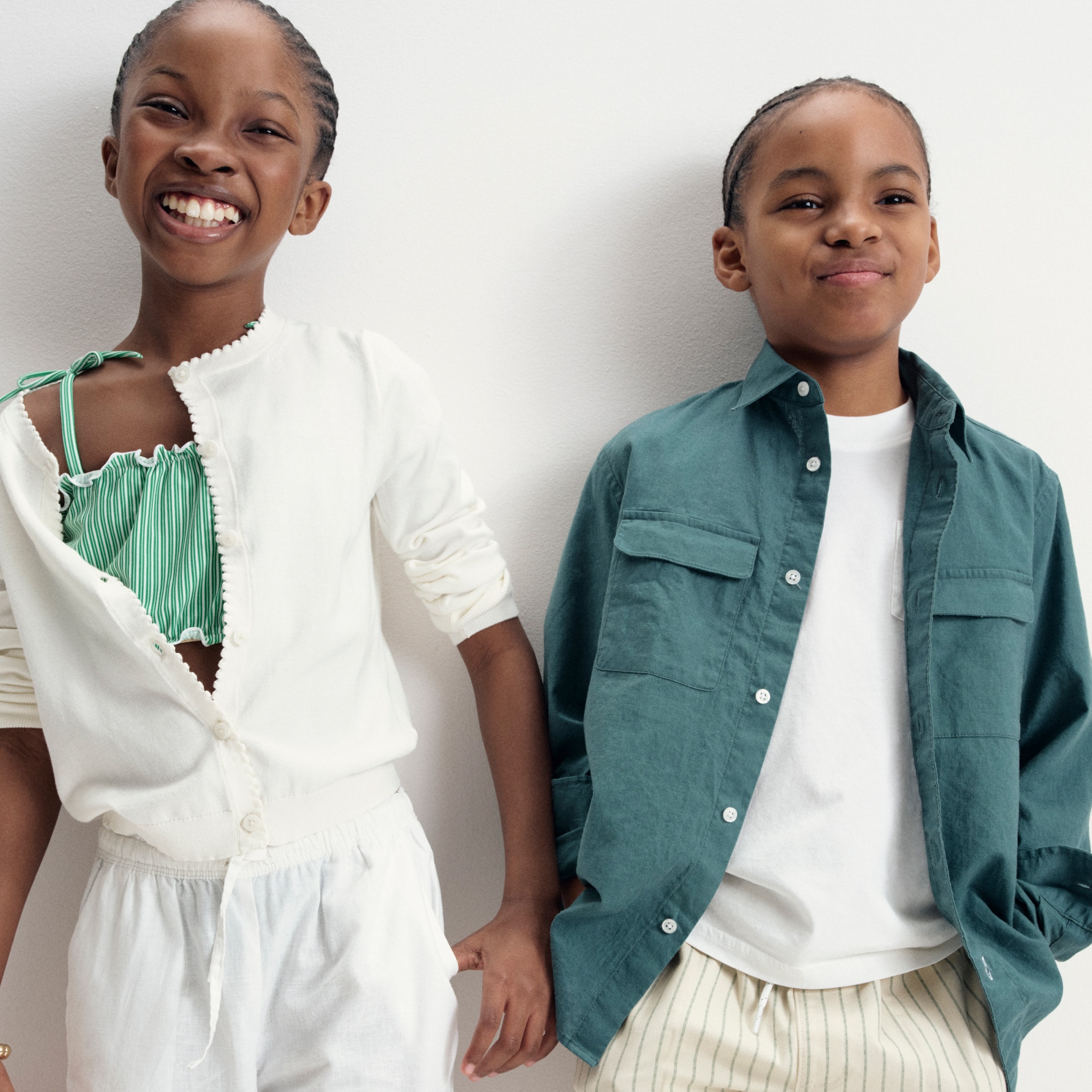 Kids' tech oxford dock short in stripe