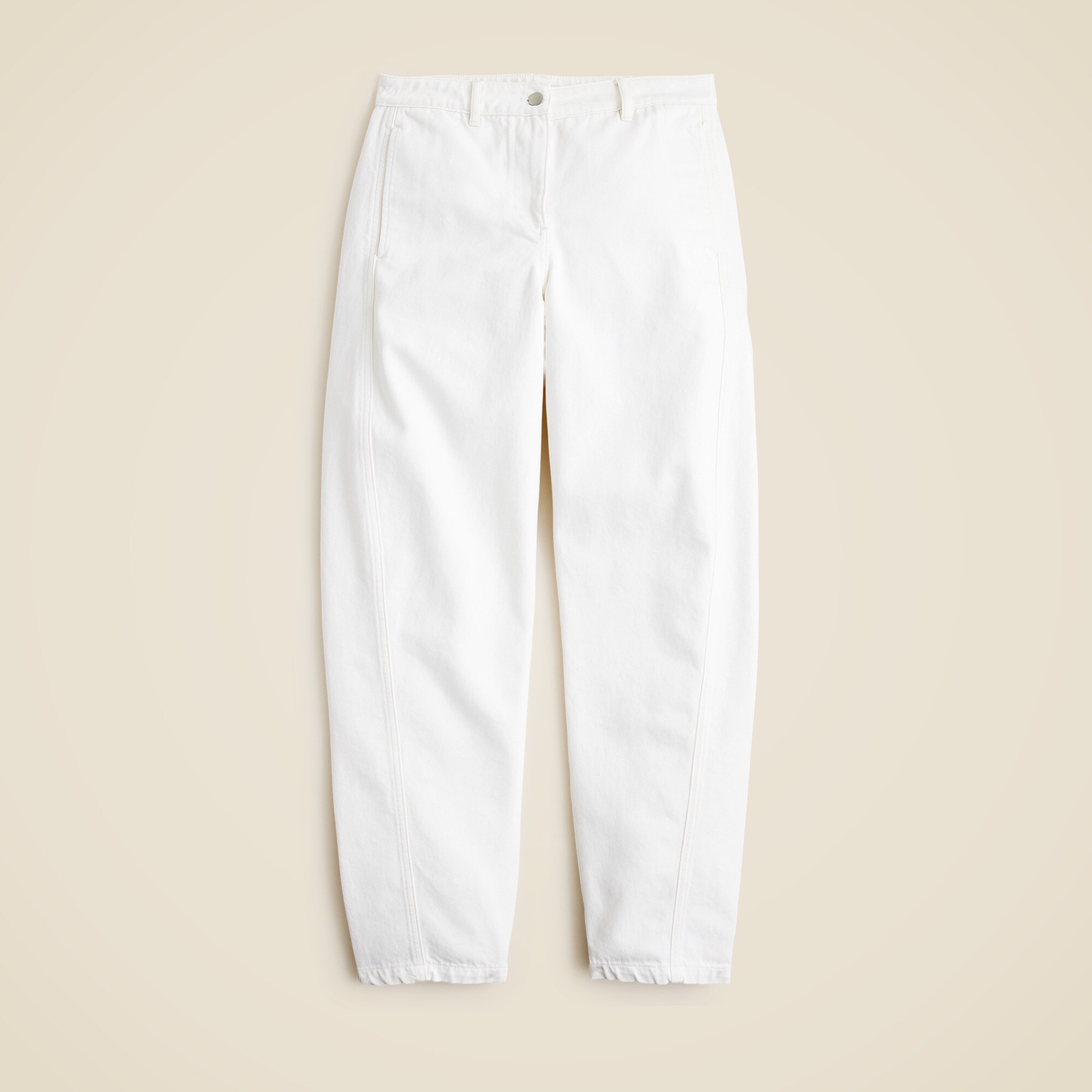 Relaxed barrel-leg jean