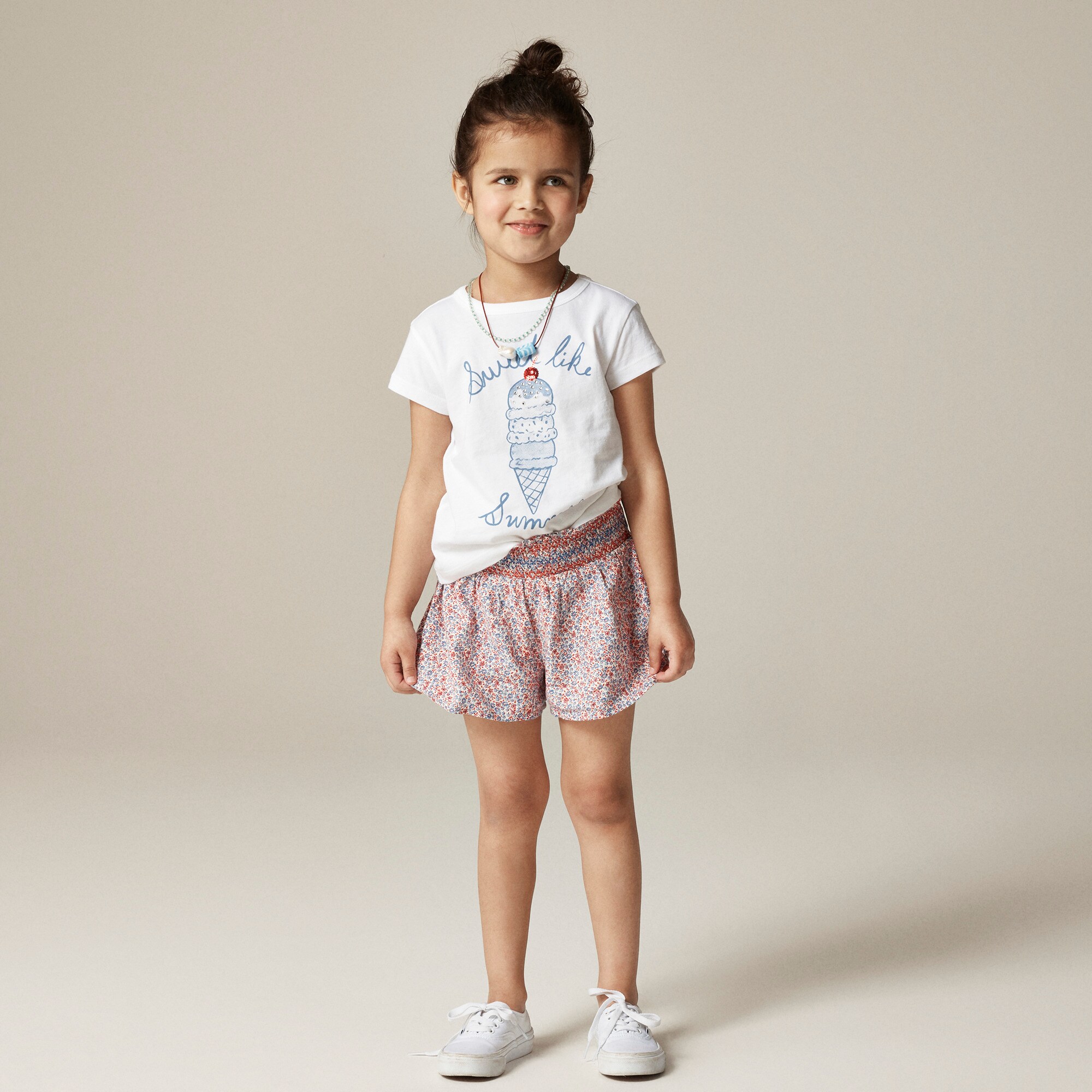 girls Girls' smocked short in linen blend floral
