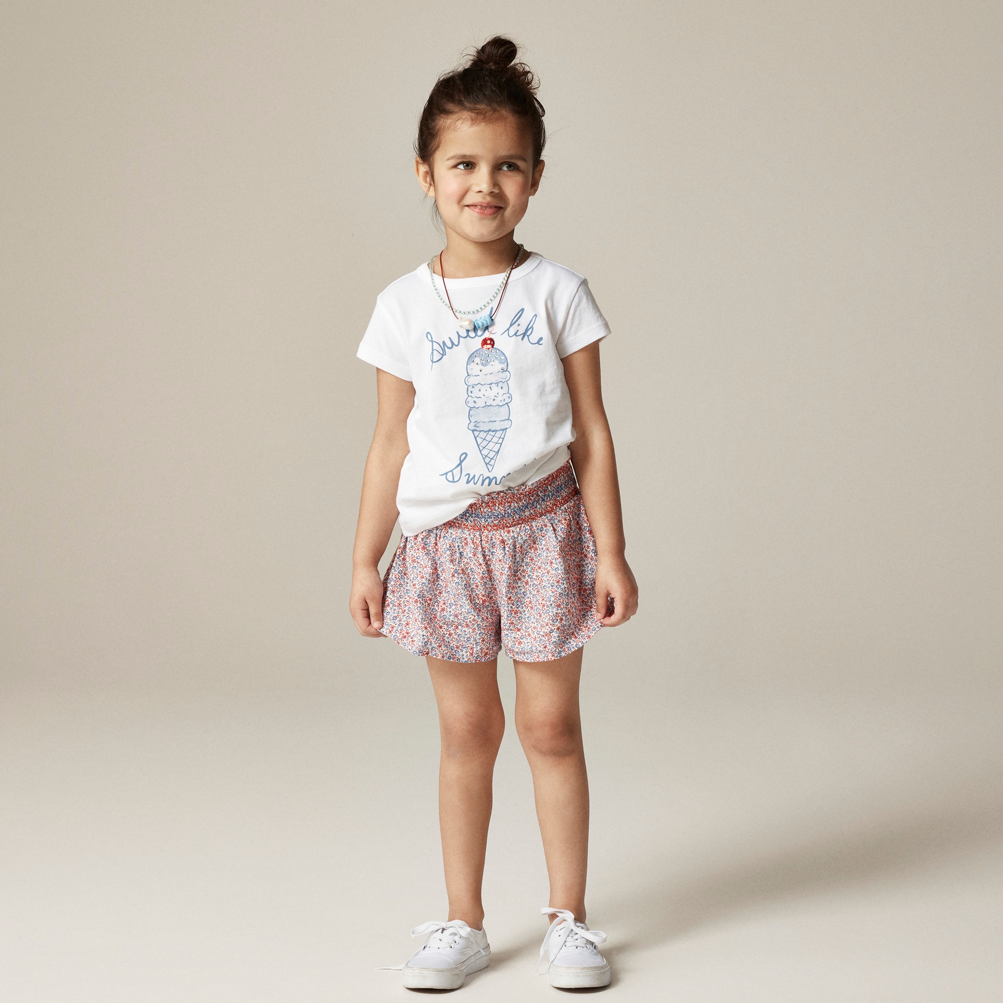 girls Girls' smocked short in linen blend floral