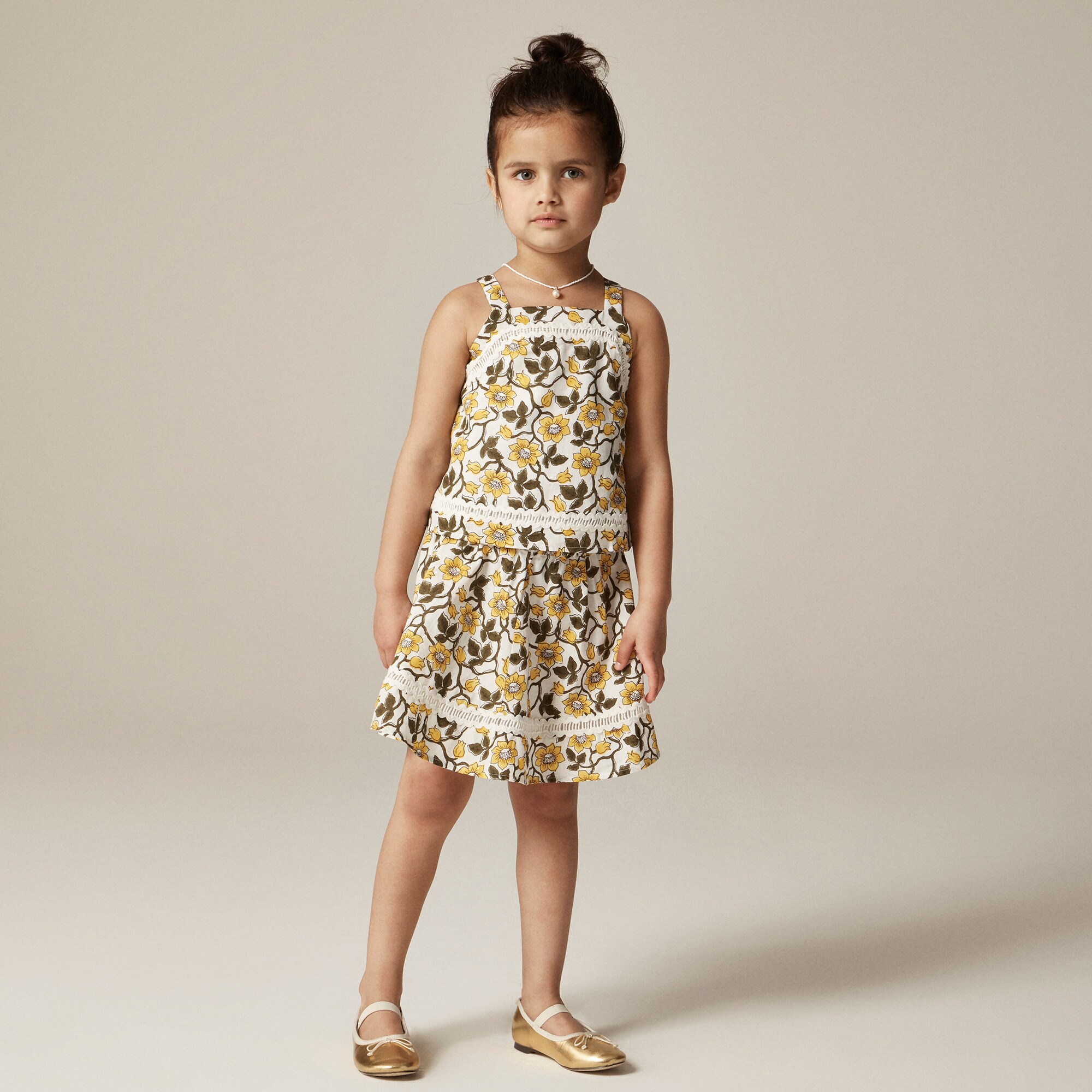  Girls' rickrack skirt in daffodil linen-cotton blend