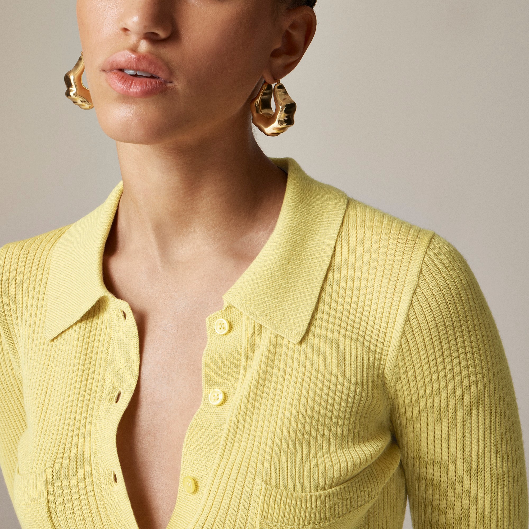 Collared button-up sweater in merino wool blend
