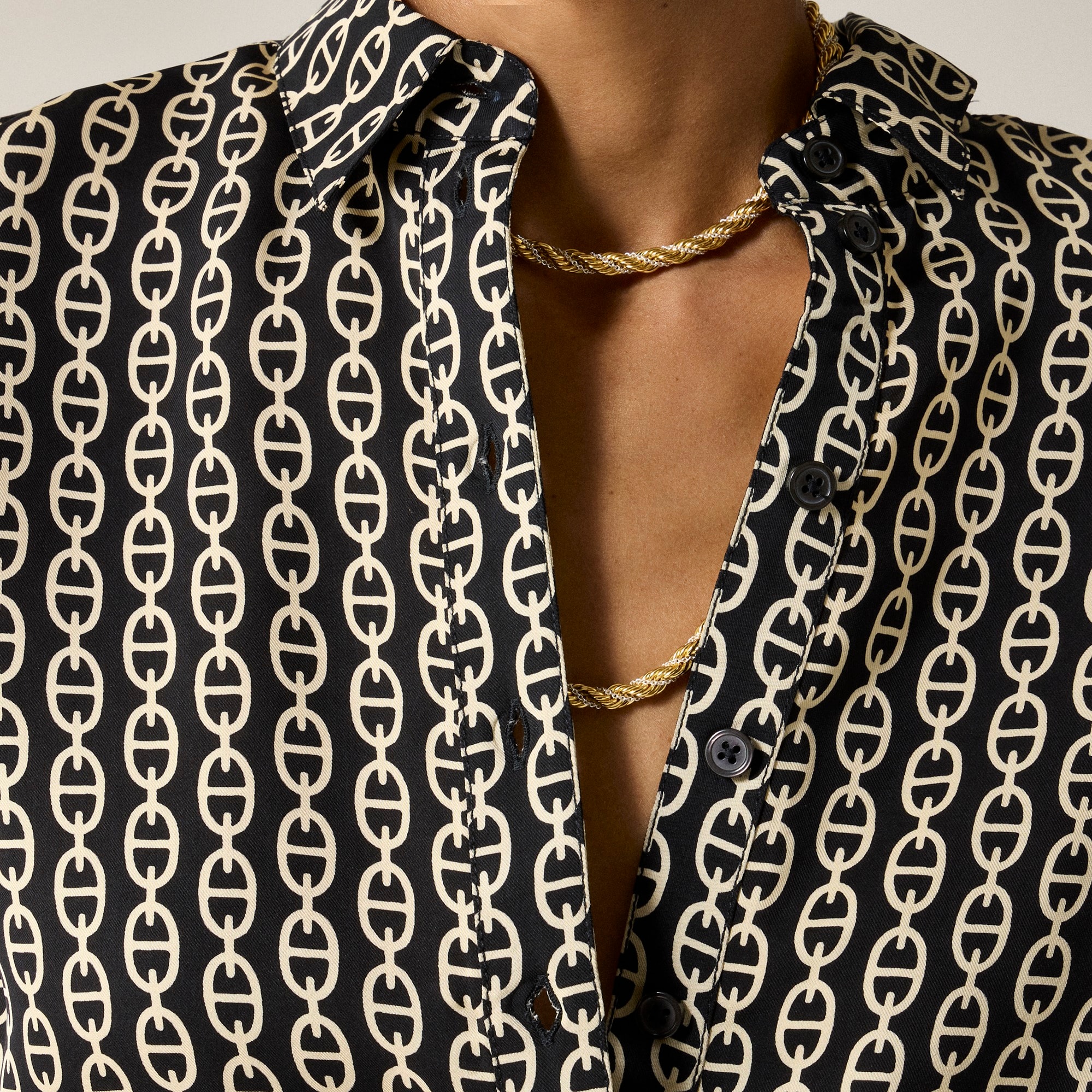 Drapey button-up shirt in chain-print viscose twill