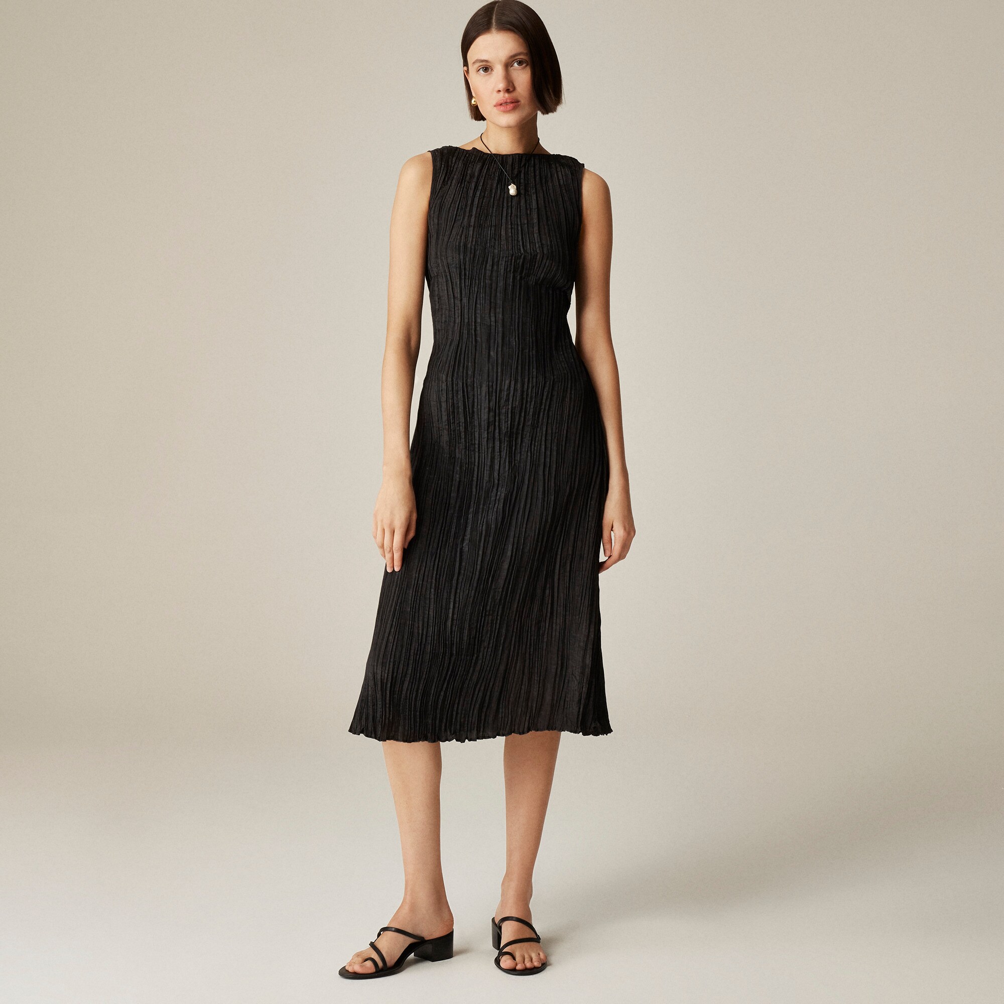  Crinkled high-neck sheath dress