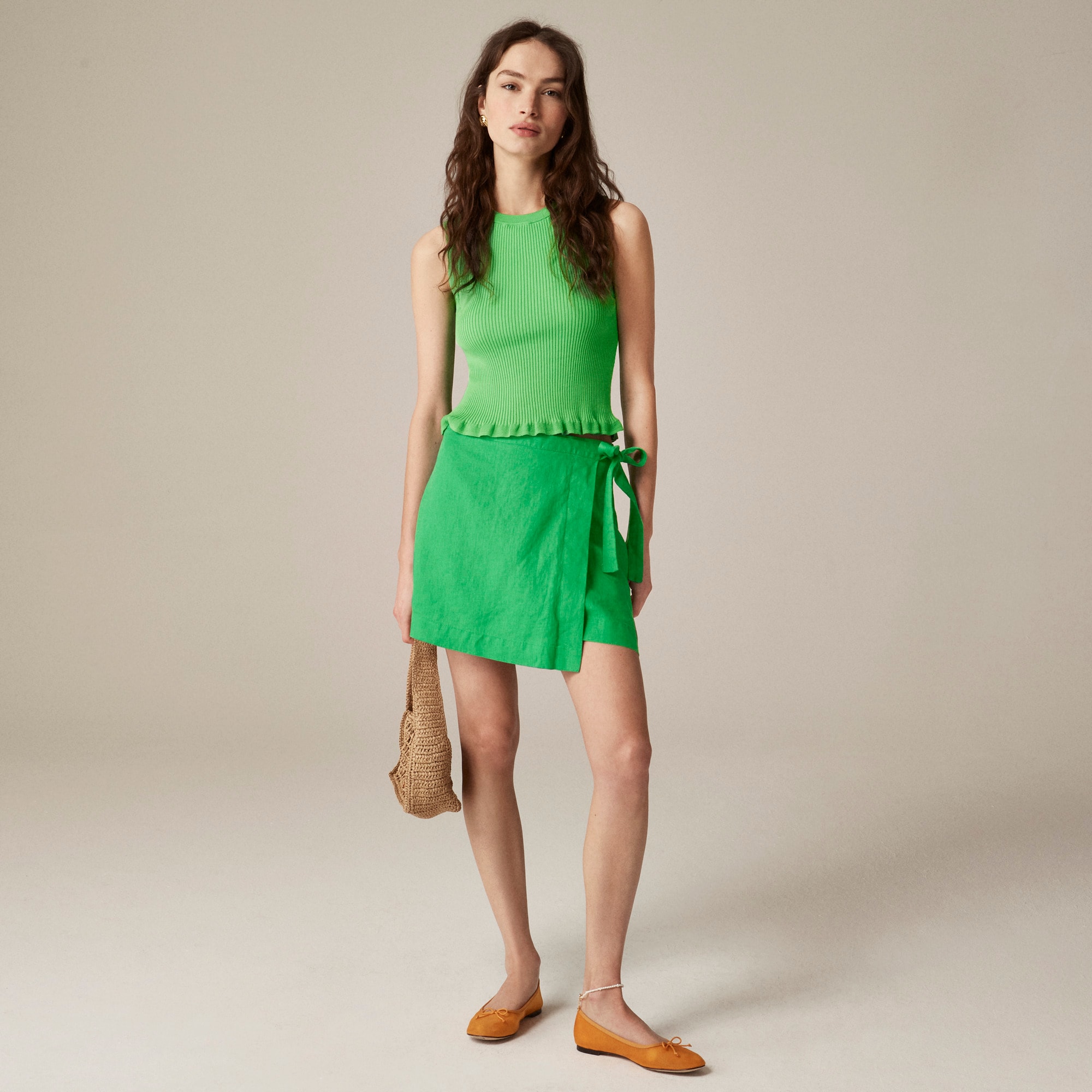 Wrap skirt in linen