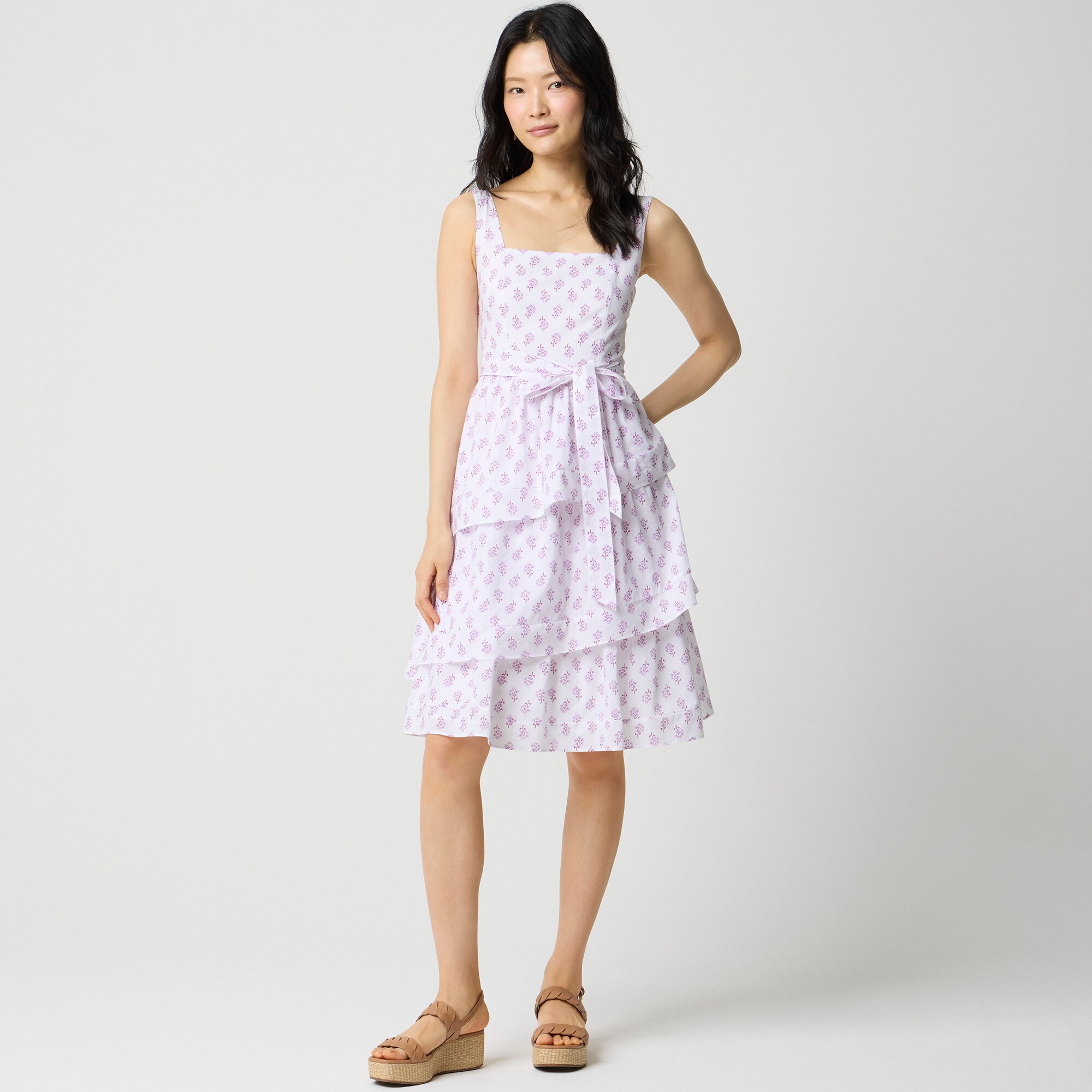  Sleeveless belted tiered midi dress