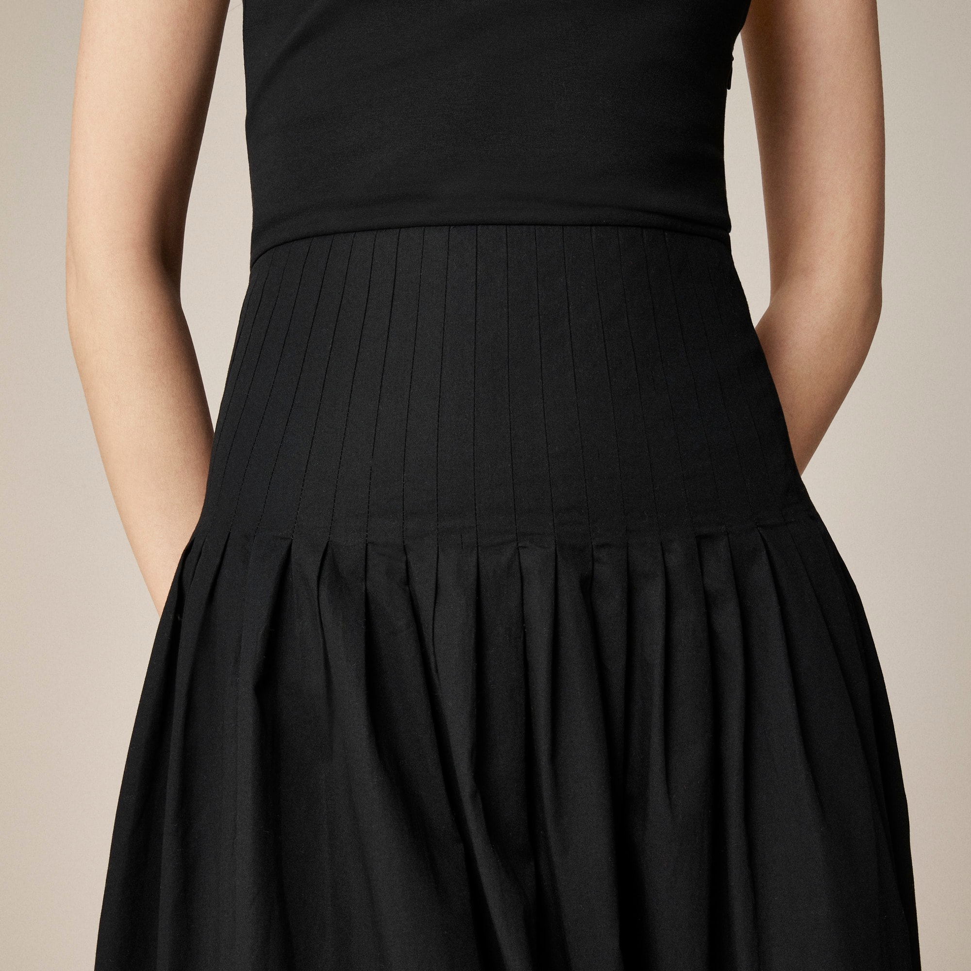 womens Pintuck mixy dress
