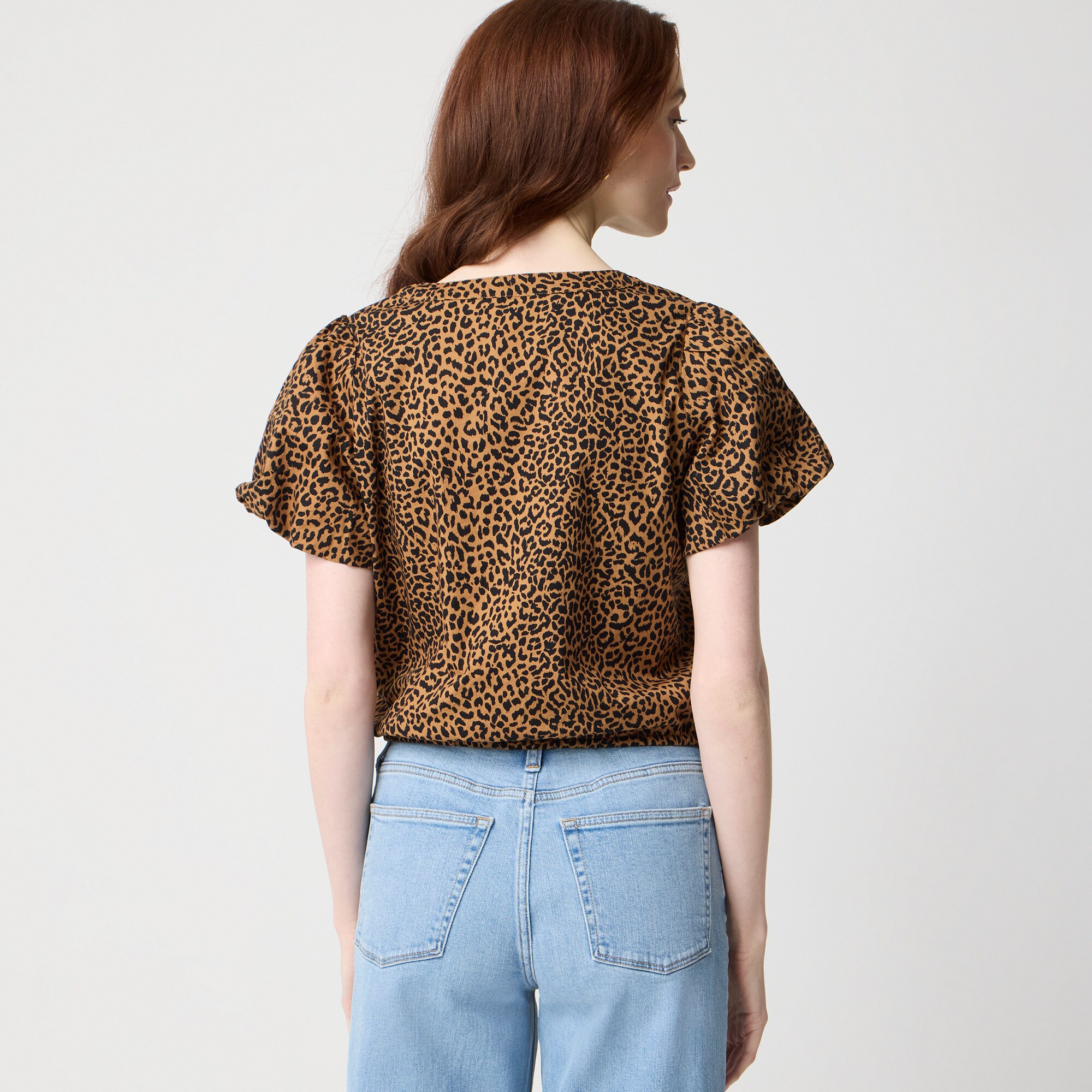 Puff-sleeve tie-waist top