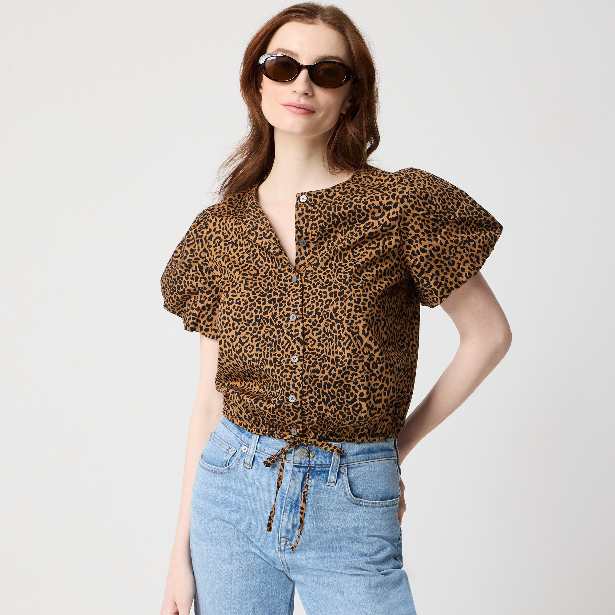  Puff-sleeve tie-waist top
