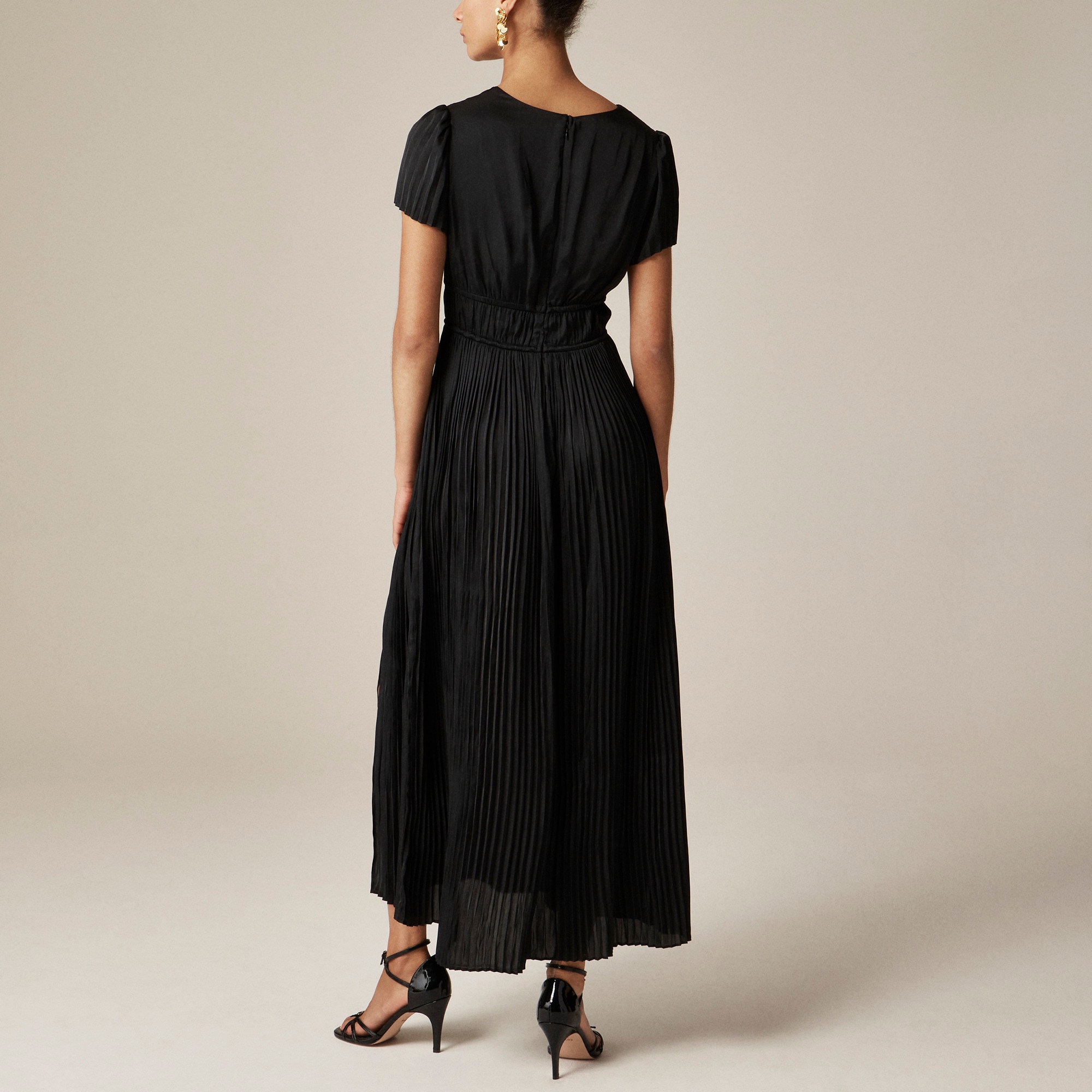 womens Pleated tie-waist dress in luster georgette