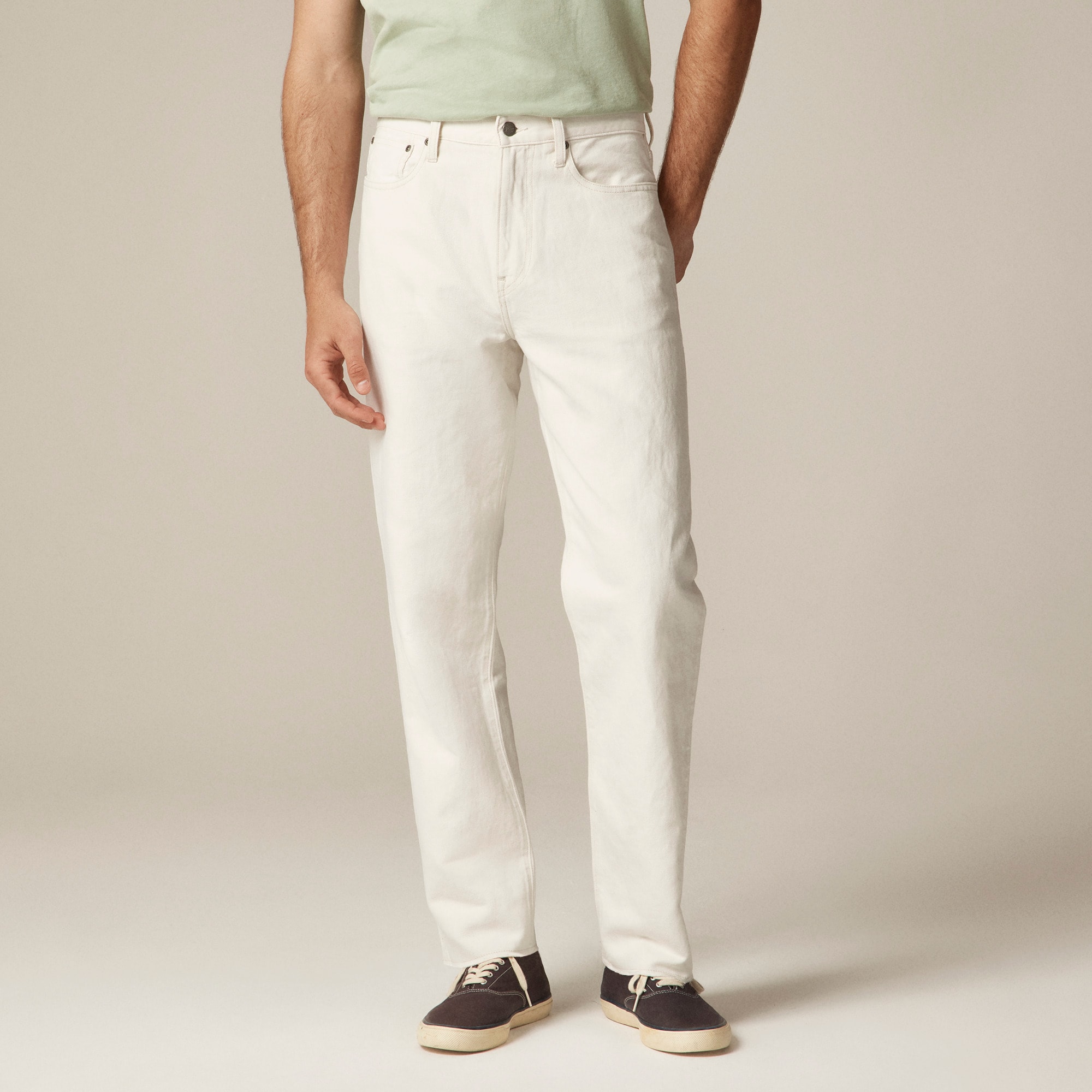 mens Classic summerweight jean in cotton-linen blend