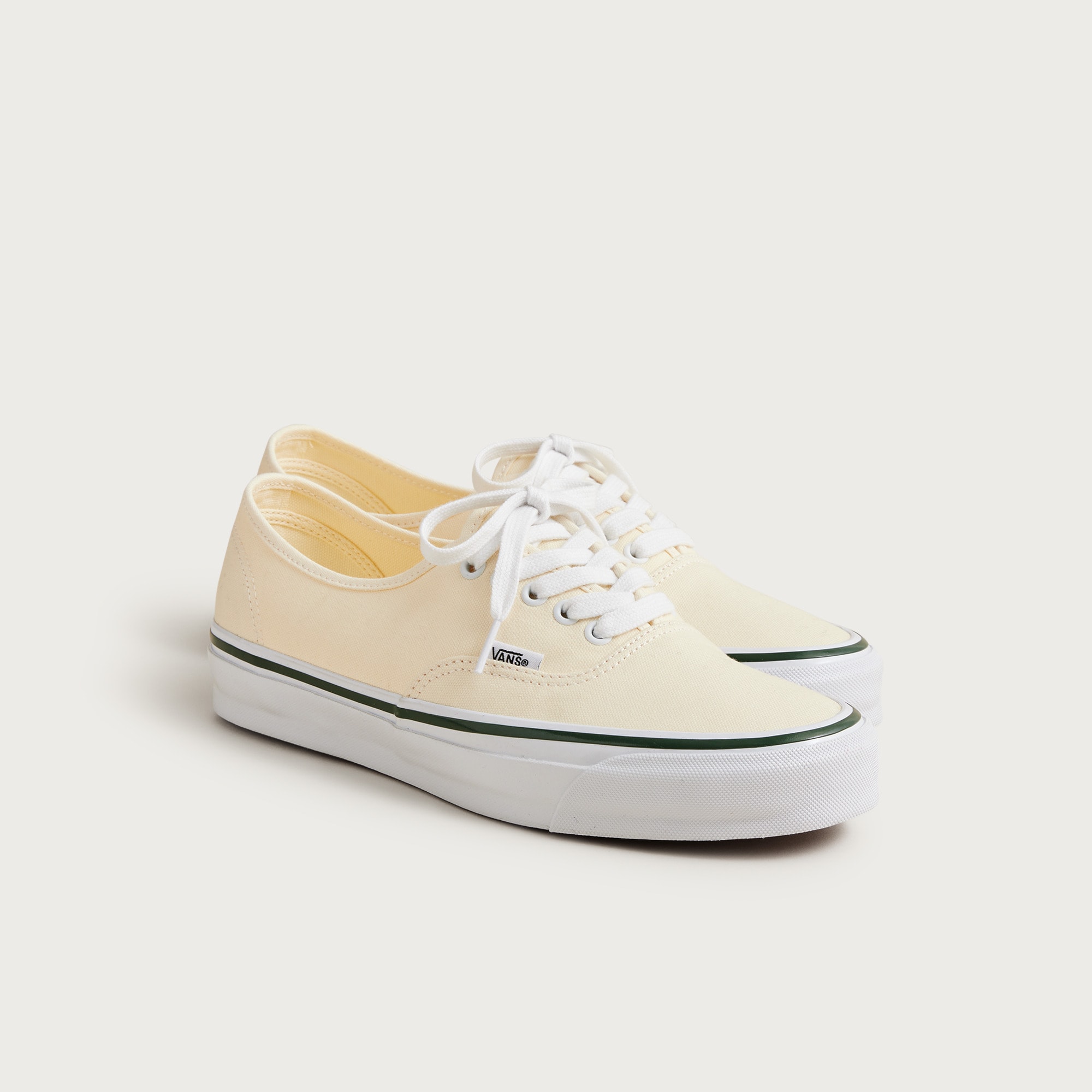 Exclusive Vans® Premium Authentic Unisex Sneakers In Canvas For