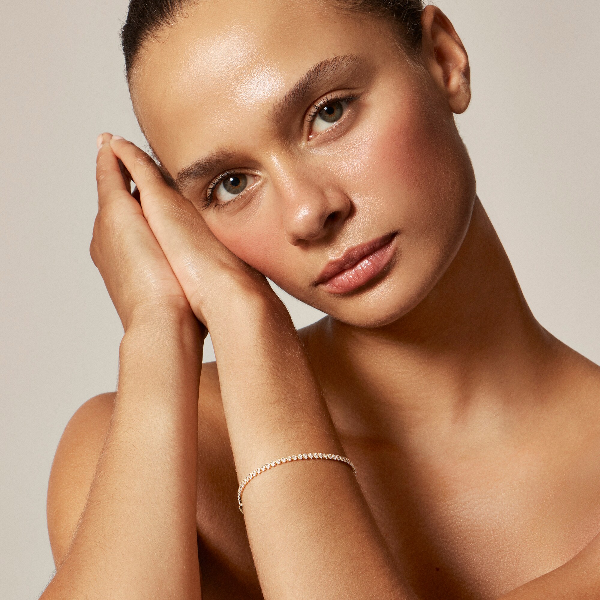  Teardrop cubic zirconia bezel-set tennis bracelet