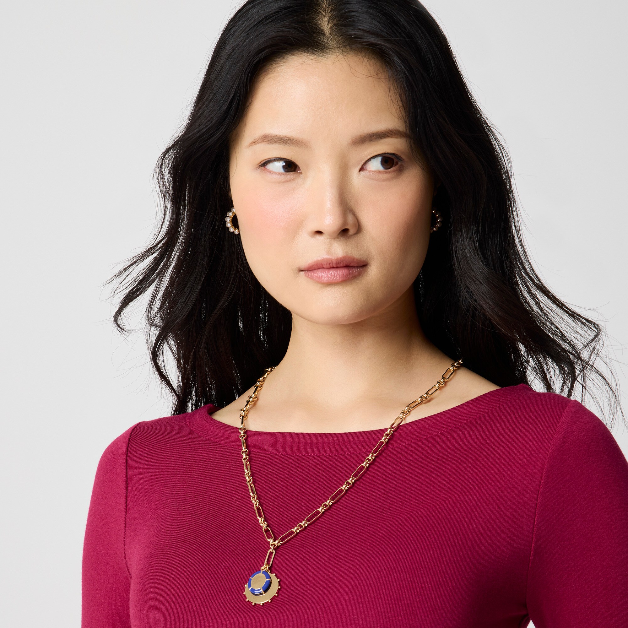 Long-sleeve boatneck everyday tee