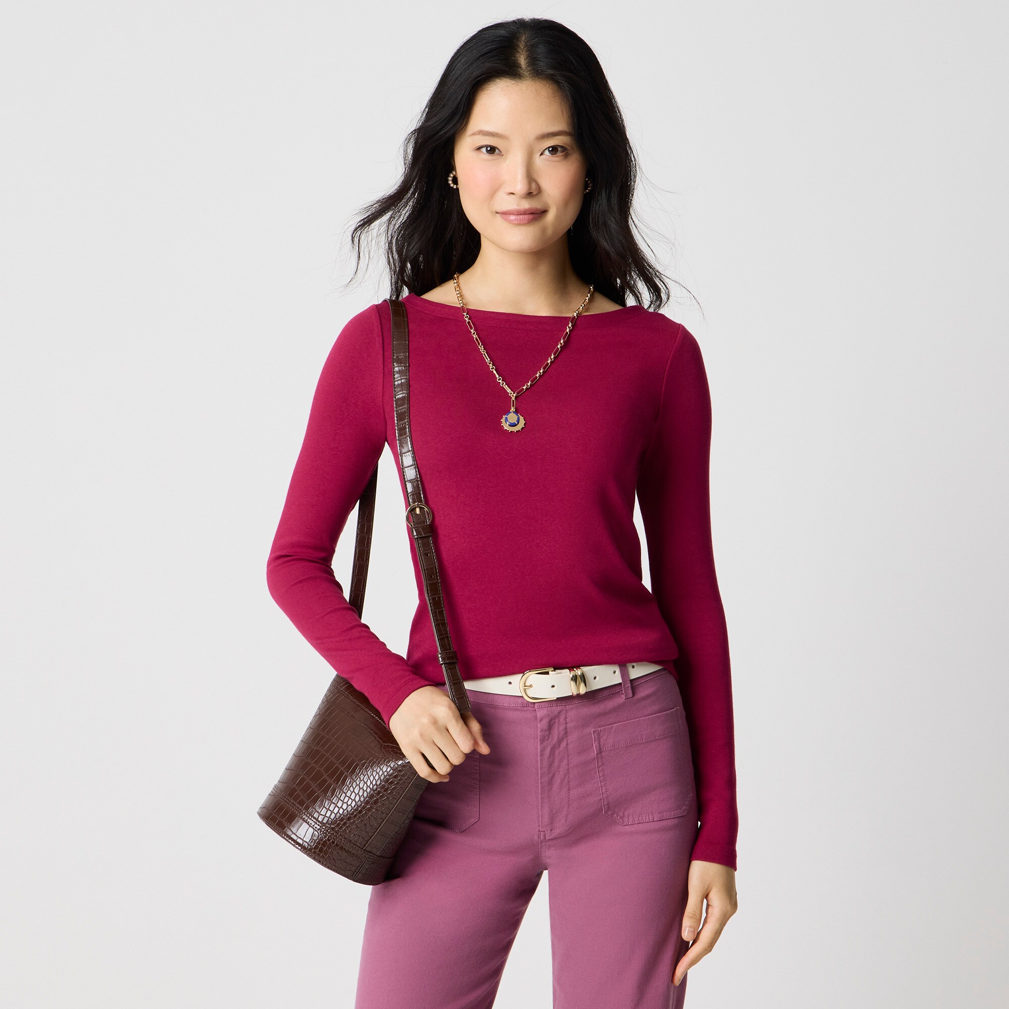 Long-sleeve boatneck everyday tee