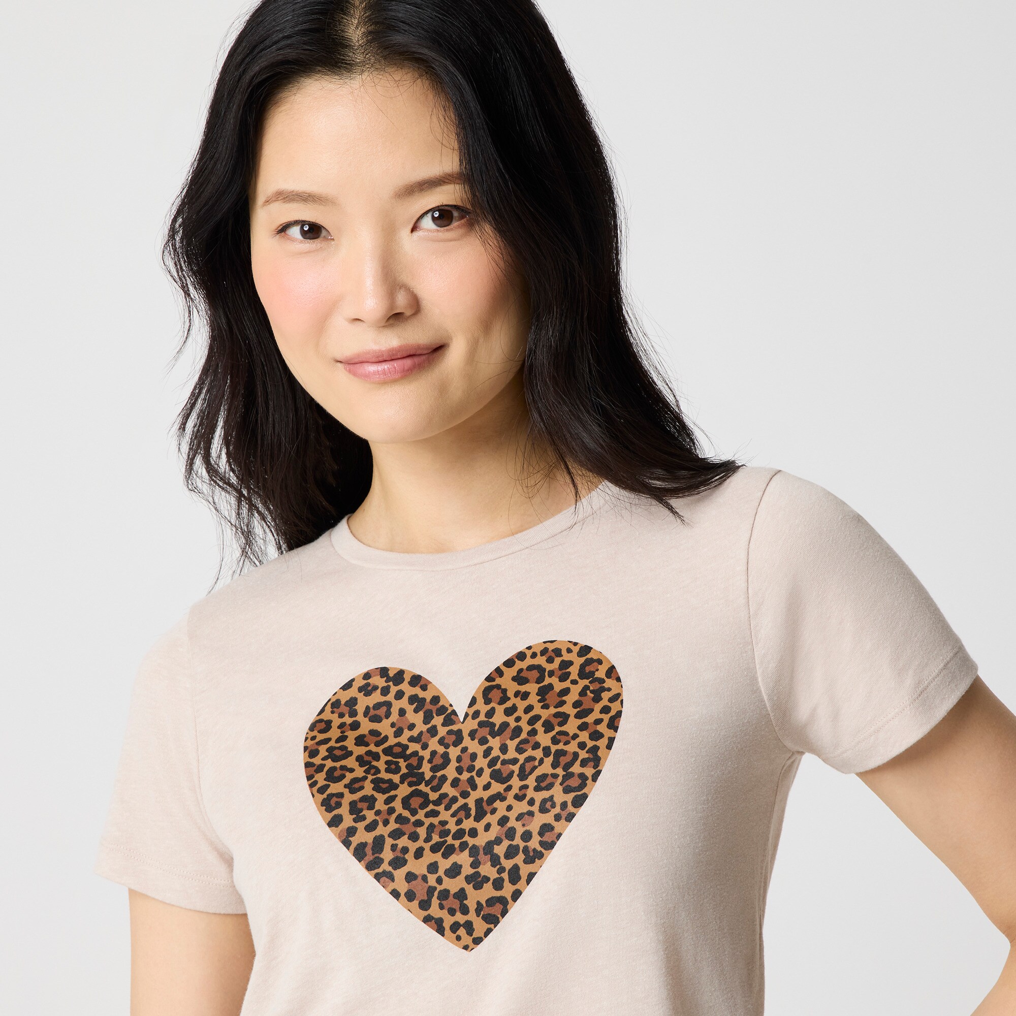 Leopard heart graphic tee
