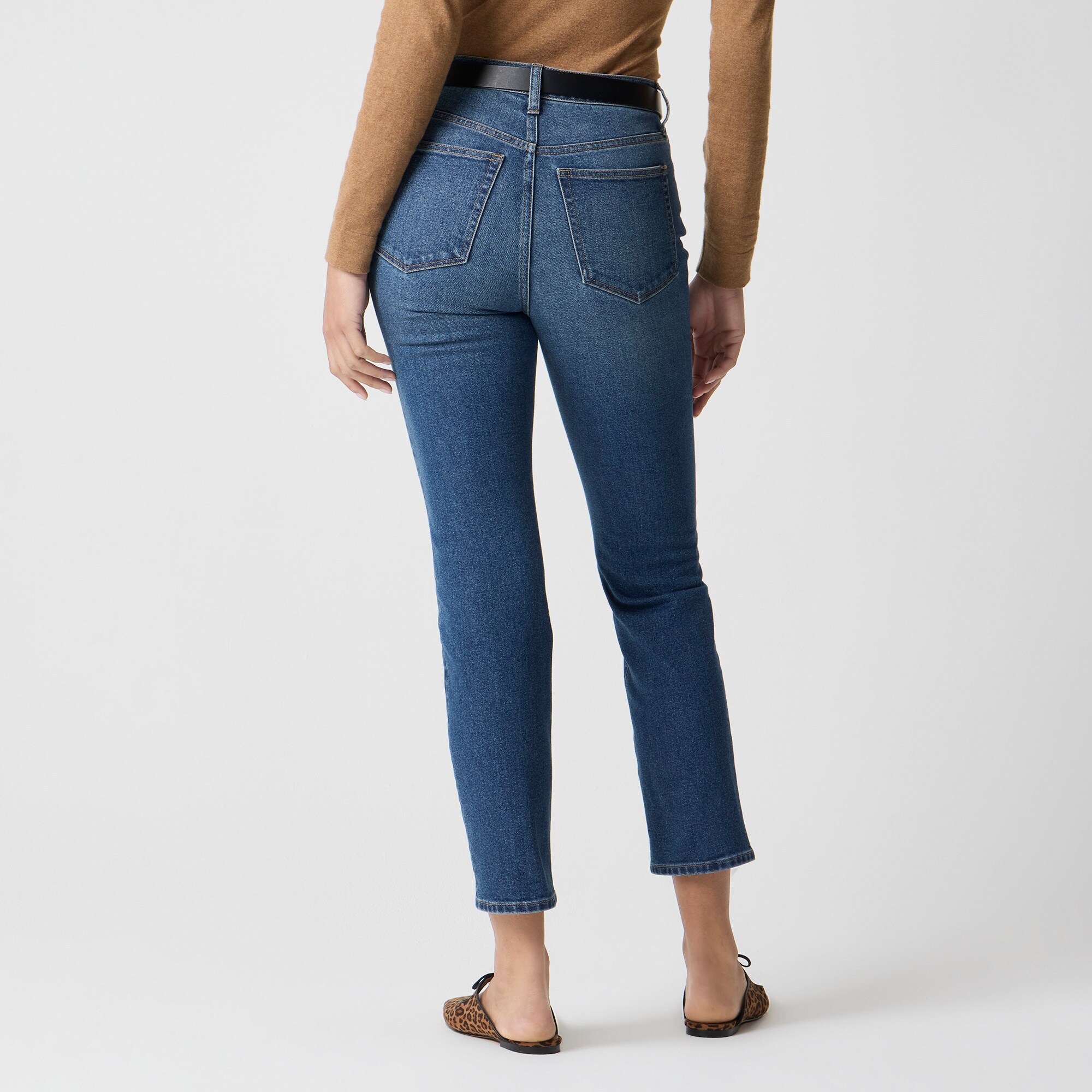 Essential straight jean in all-day stretch