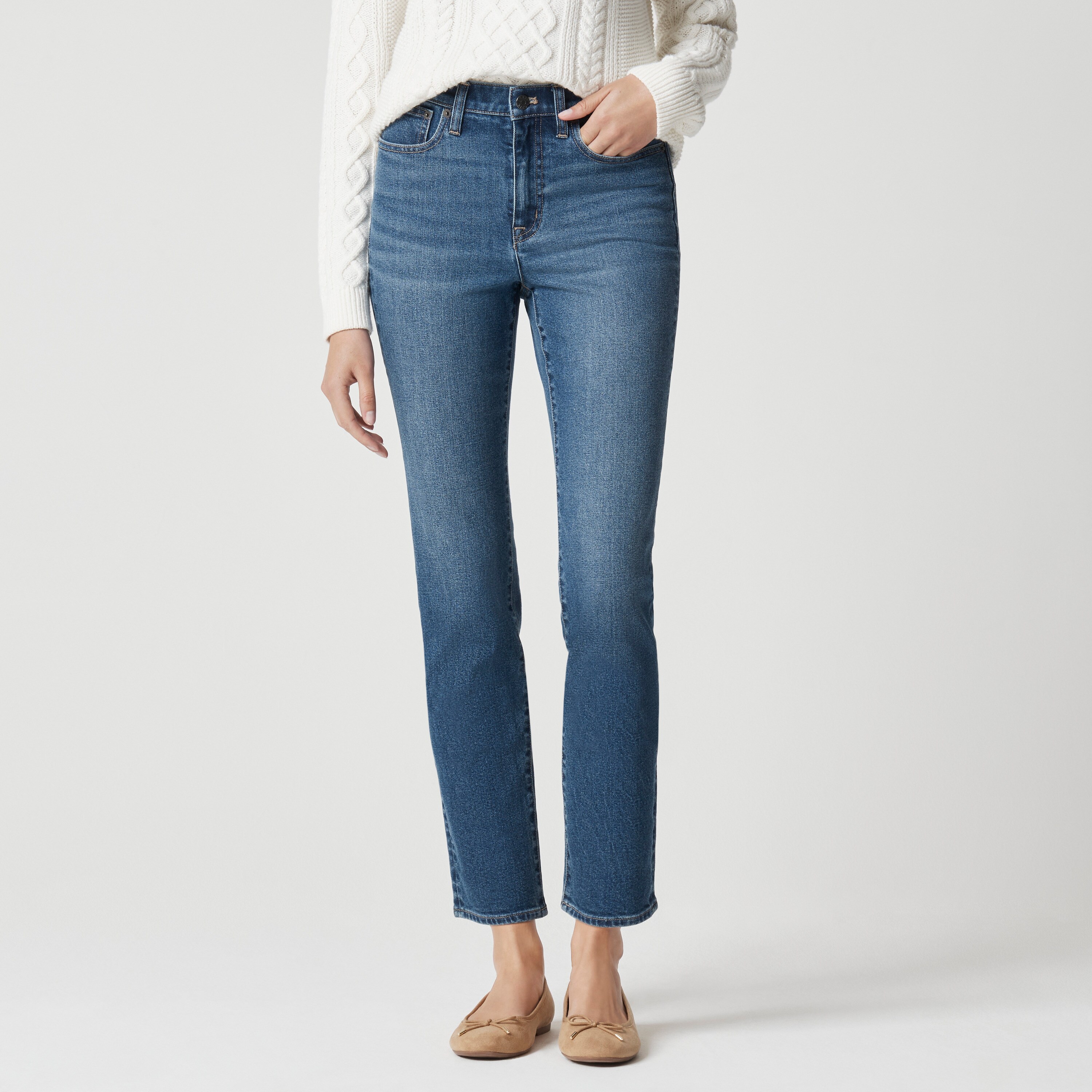 Essential straight jean in all-day stretch