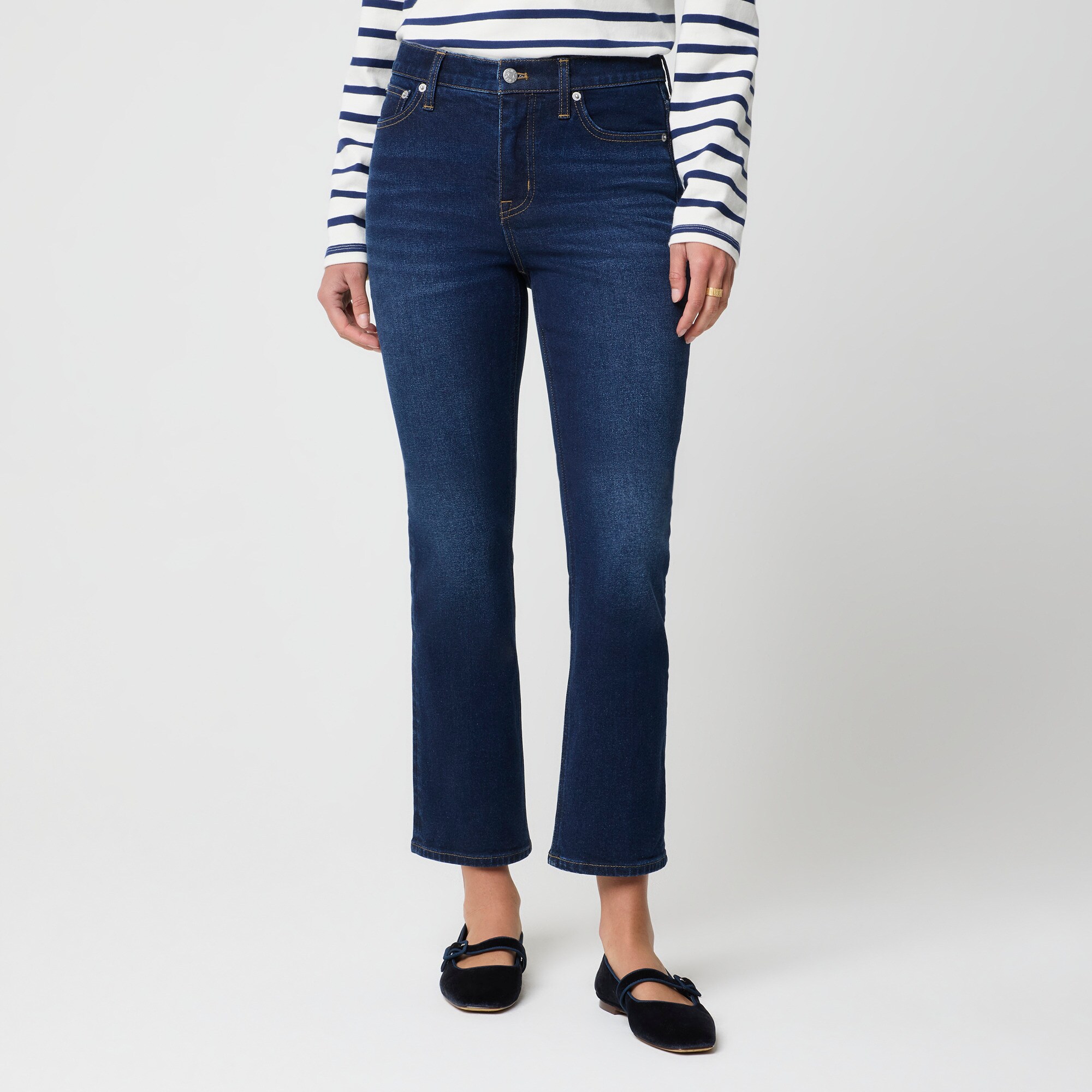  Mid-rise flare crop jean in all-day stretch