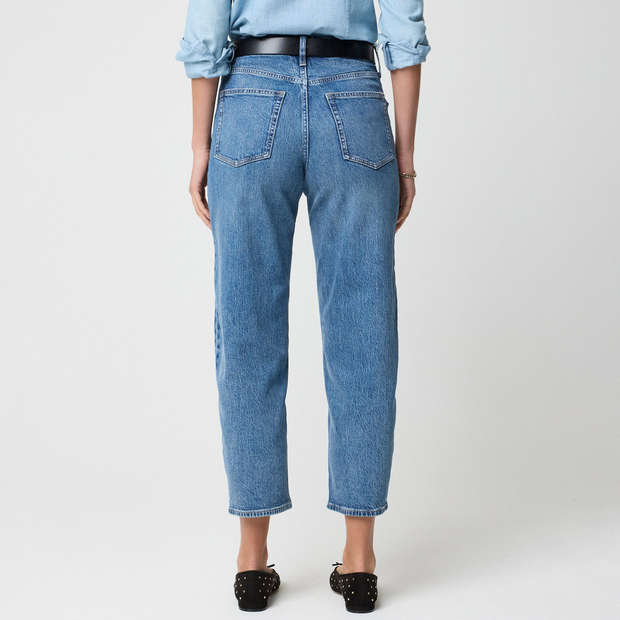 Petite barrel-leg jean in all-day stretch