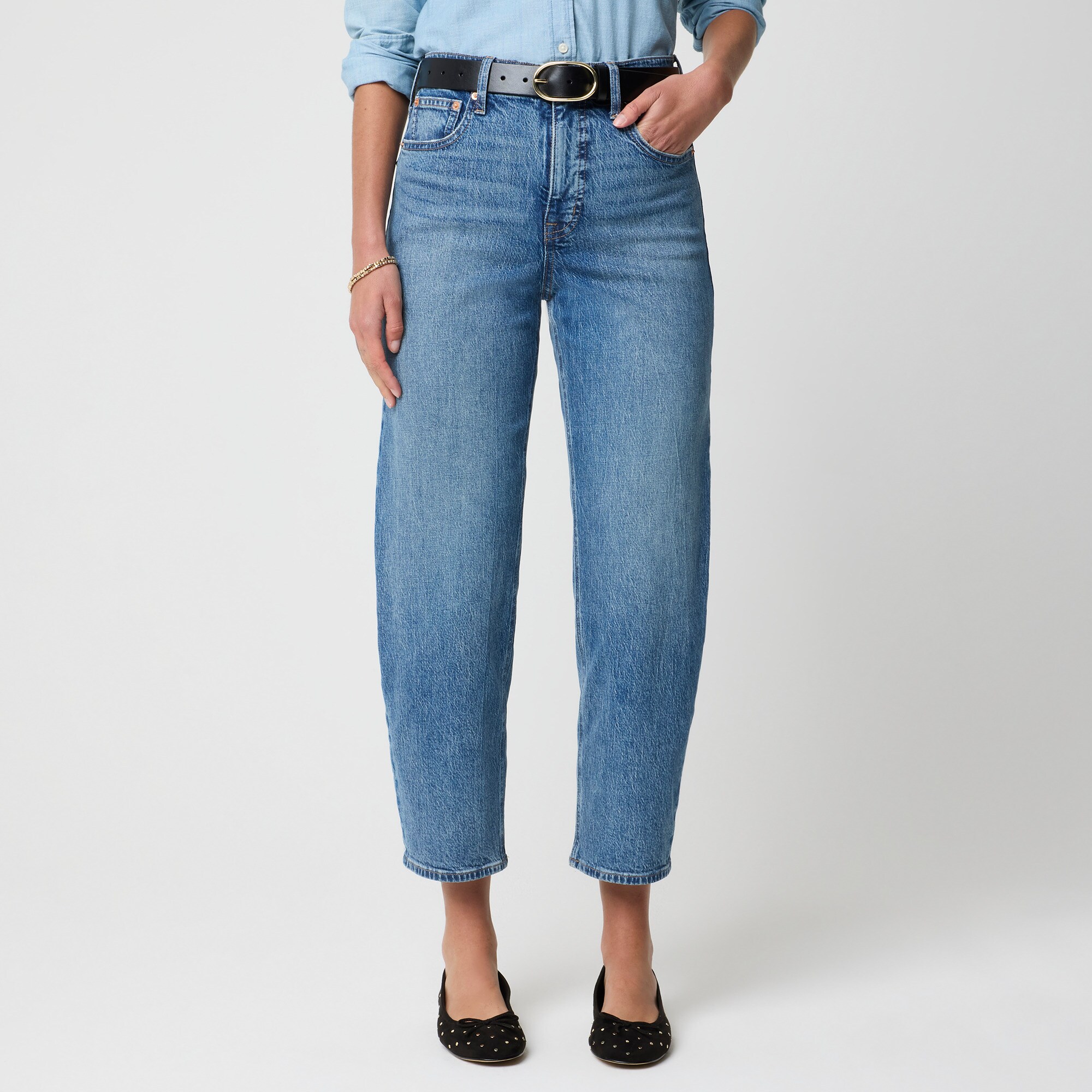 Petite barrel-leg jean in all-day stretch