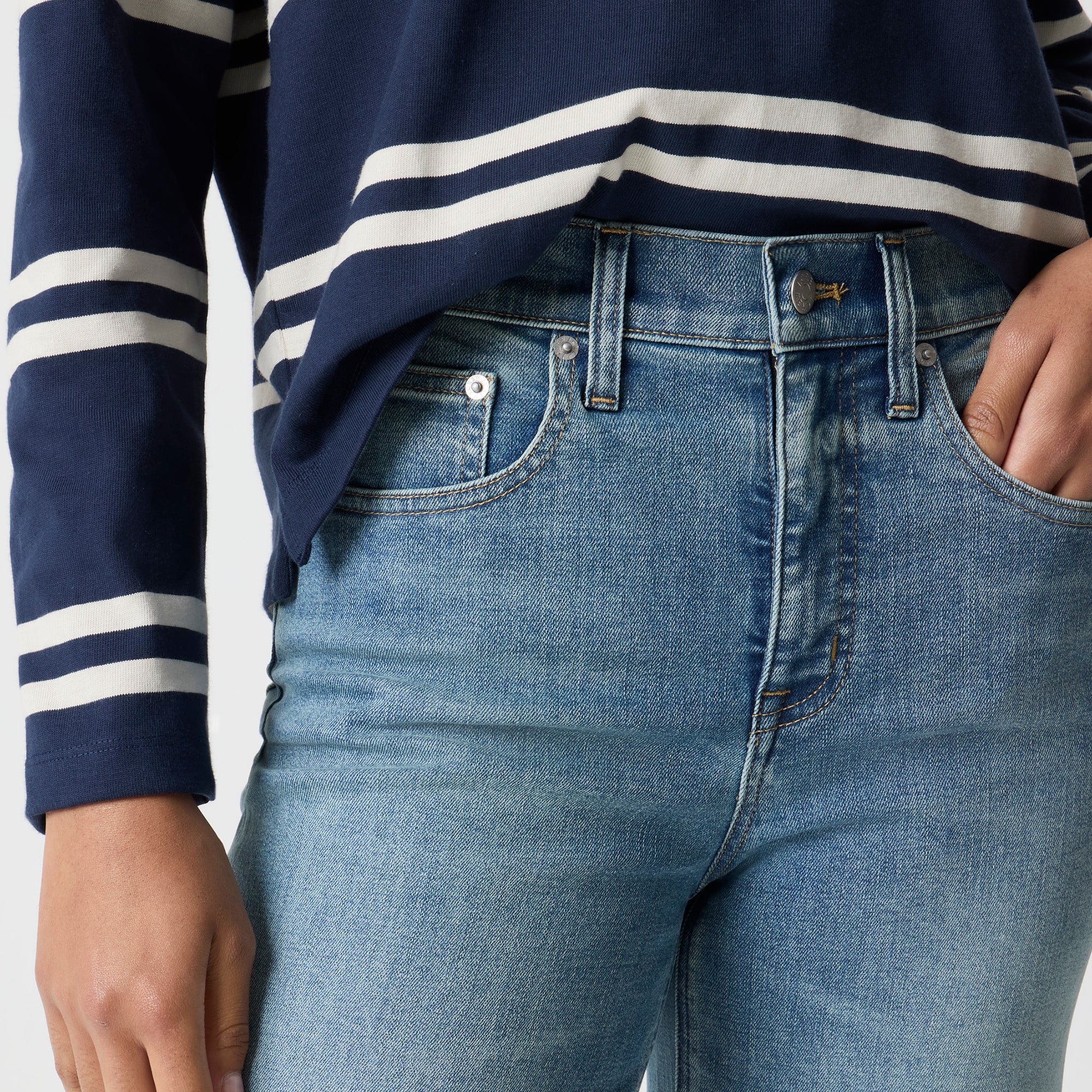 Classic wide-leg jean in all-day stretch